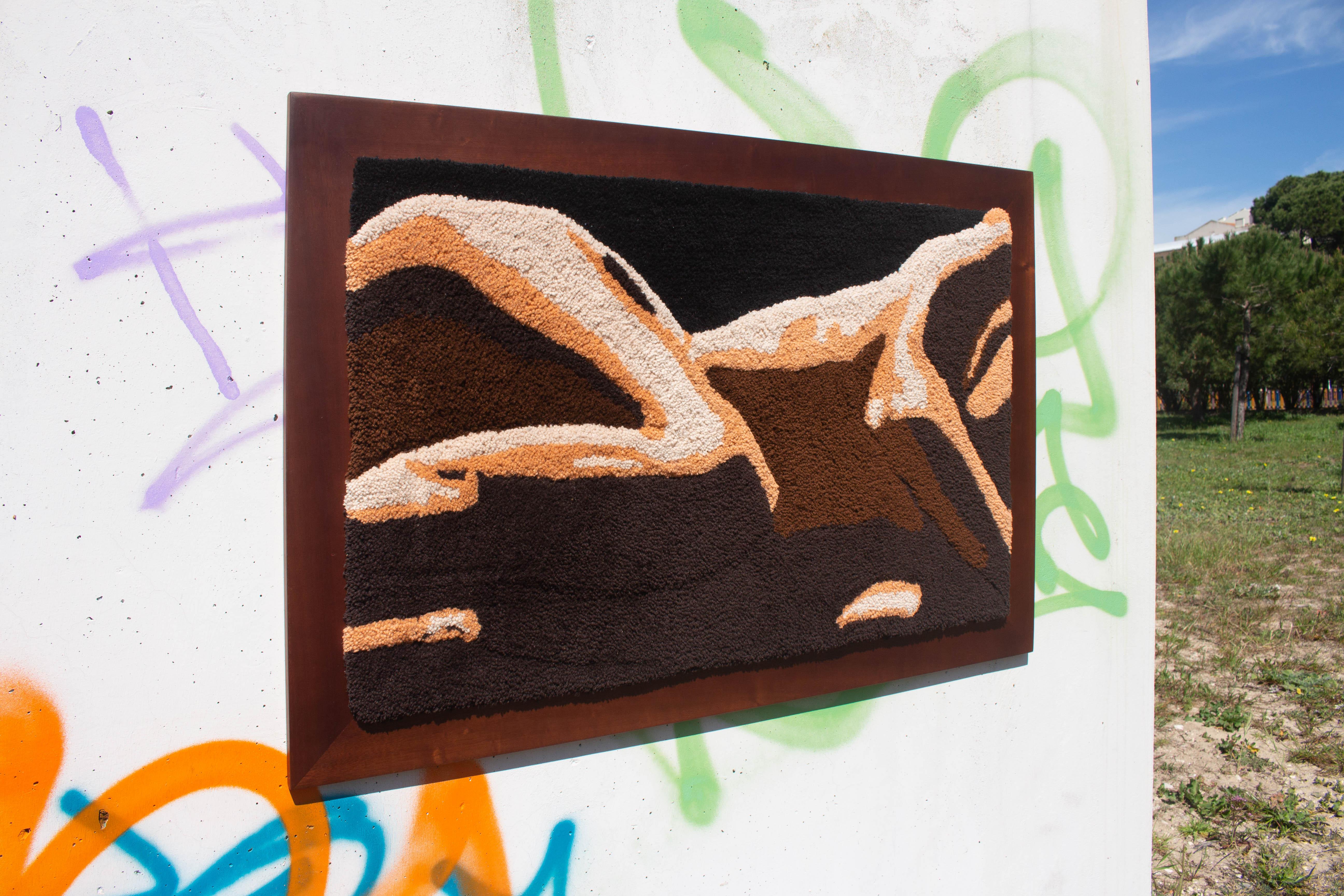 Zeitgenössischer Wandteppich aus Wolle, Textilkunst, Faserkunst, abstrakter Akt von OHXOJA (Portugiesisch) im Angebot