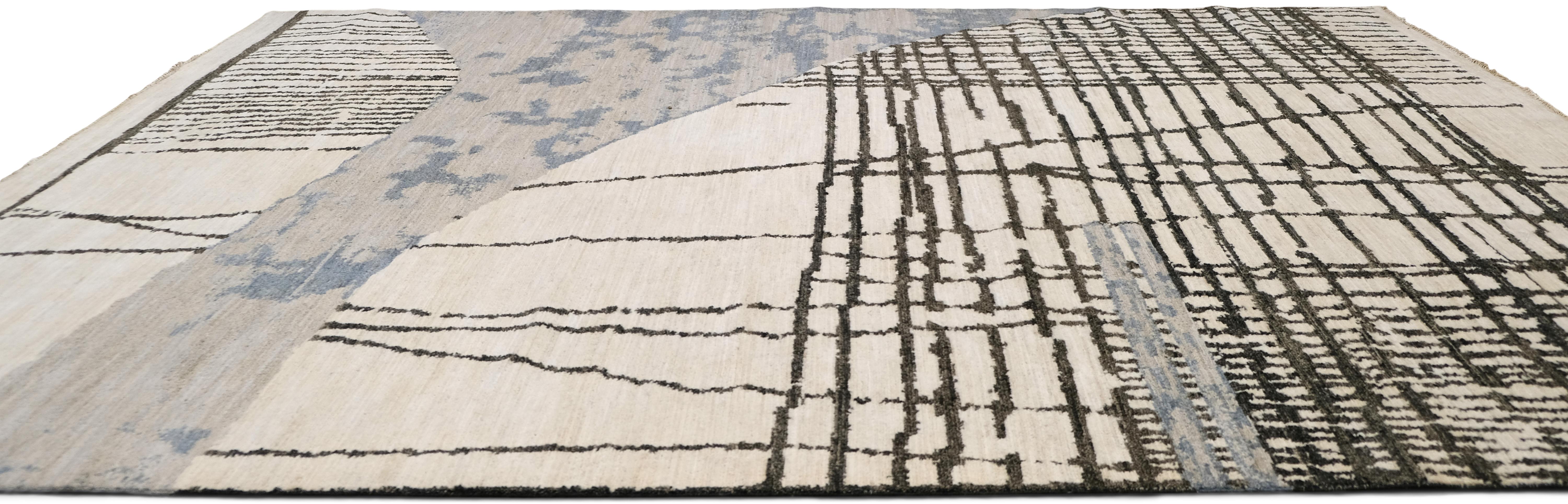 Pakistani Abstract Linear Flow Designed Wool Rug 8'8''x12'3'' For Sale