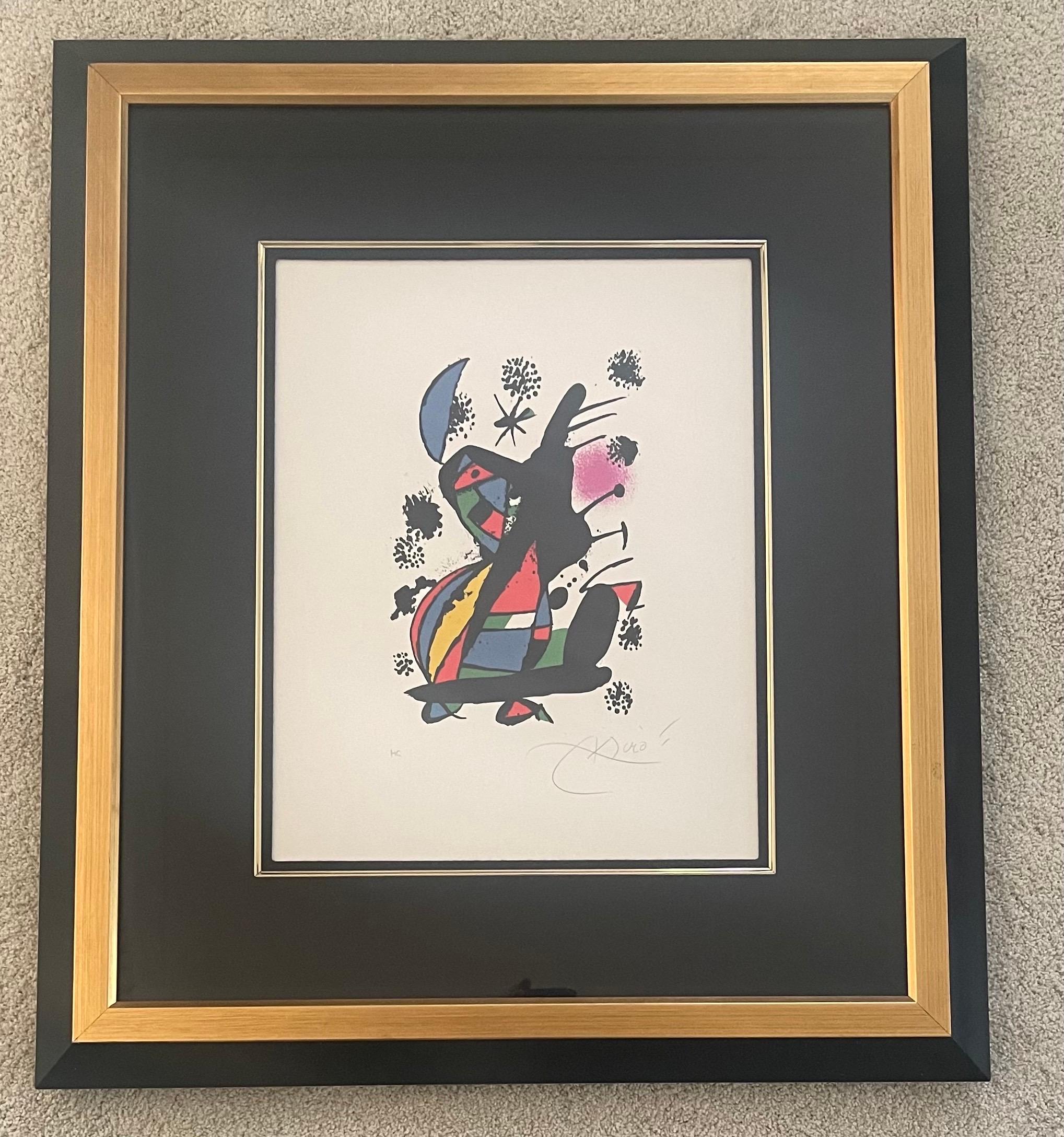 Belle lithographie abstraite contemporaine en couleurs signée par Joan Miró en bas à droite, vers les années 1960. L'image mesure 13,5
