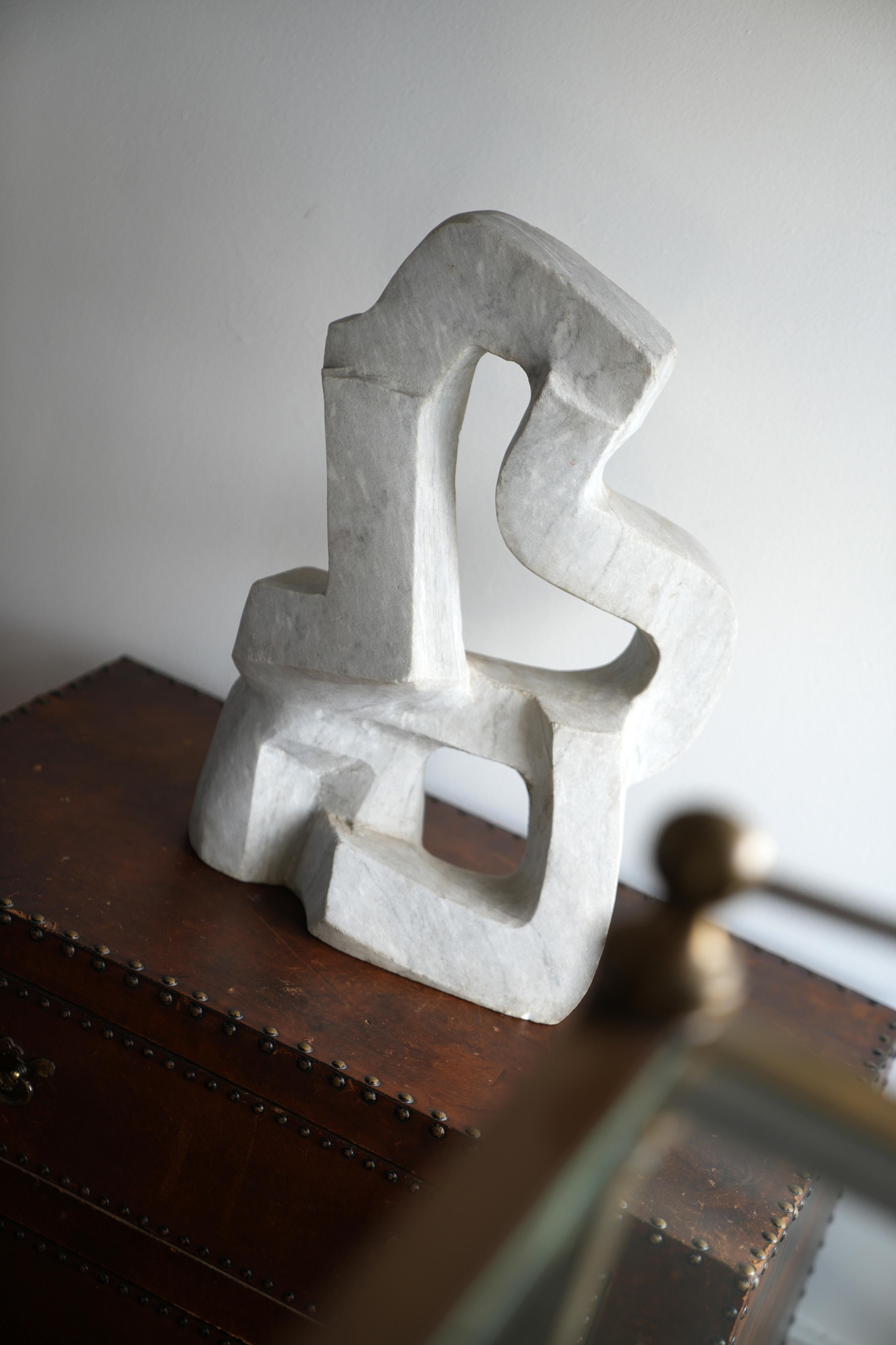 Abstract marble form c.1970s In Good Condition In Hudson, NY