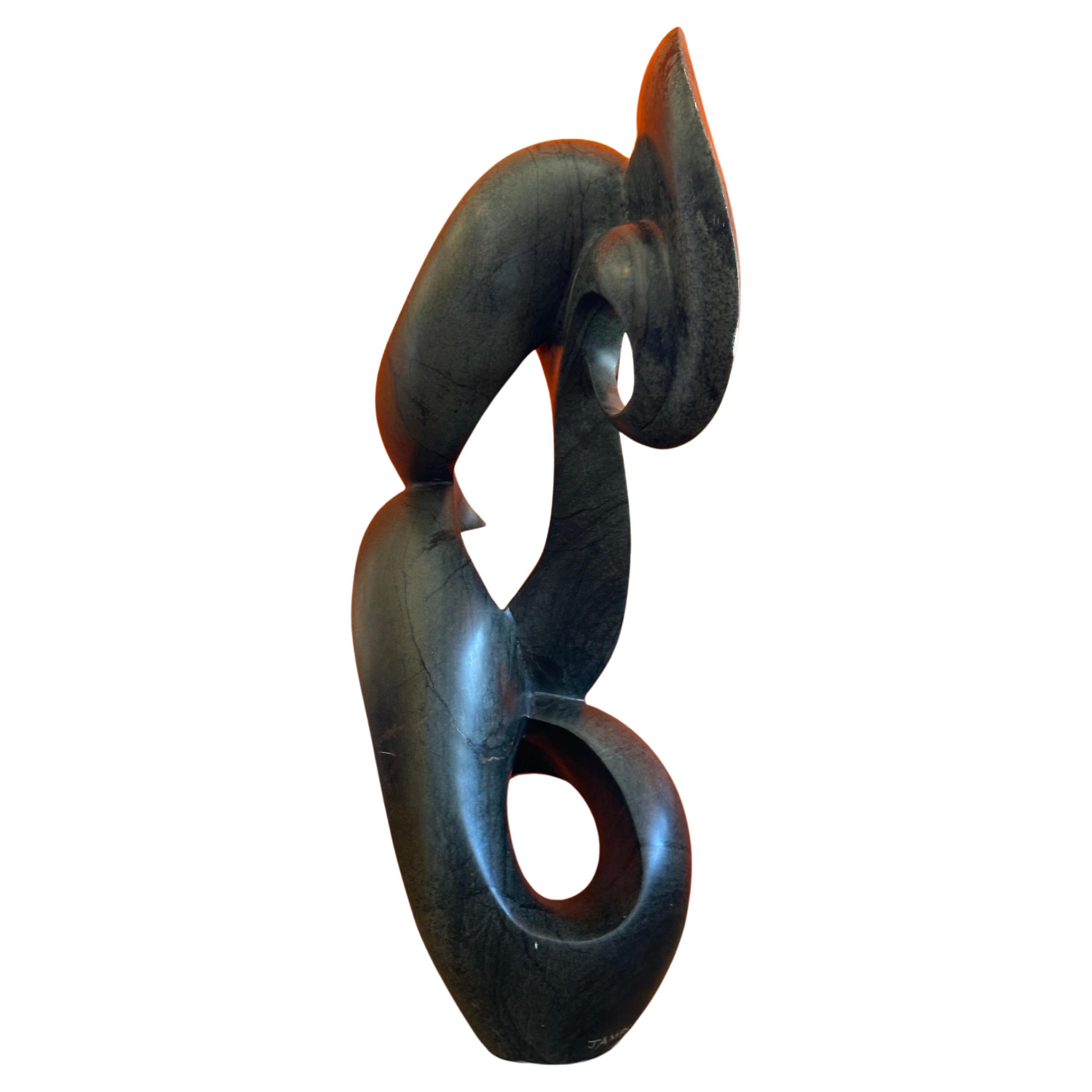 Escultura abstracta de mármol de James Phiri Moderno orgánico en venta