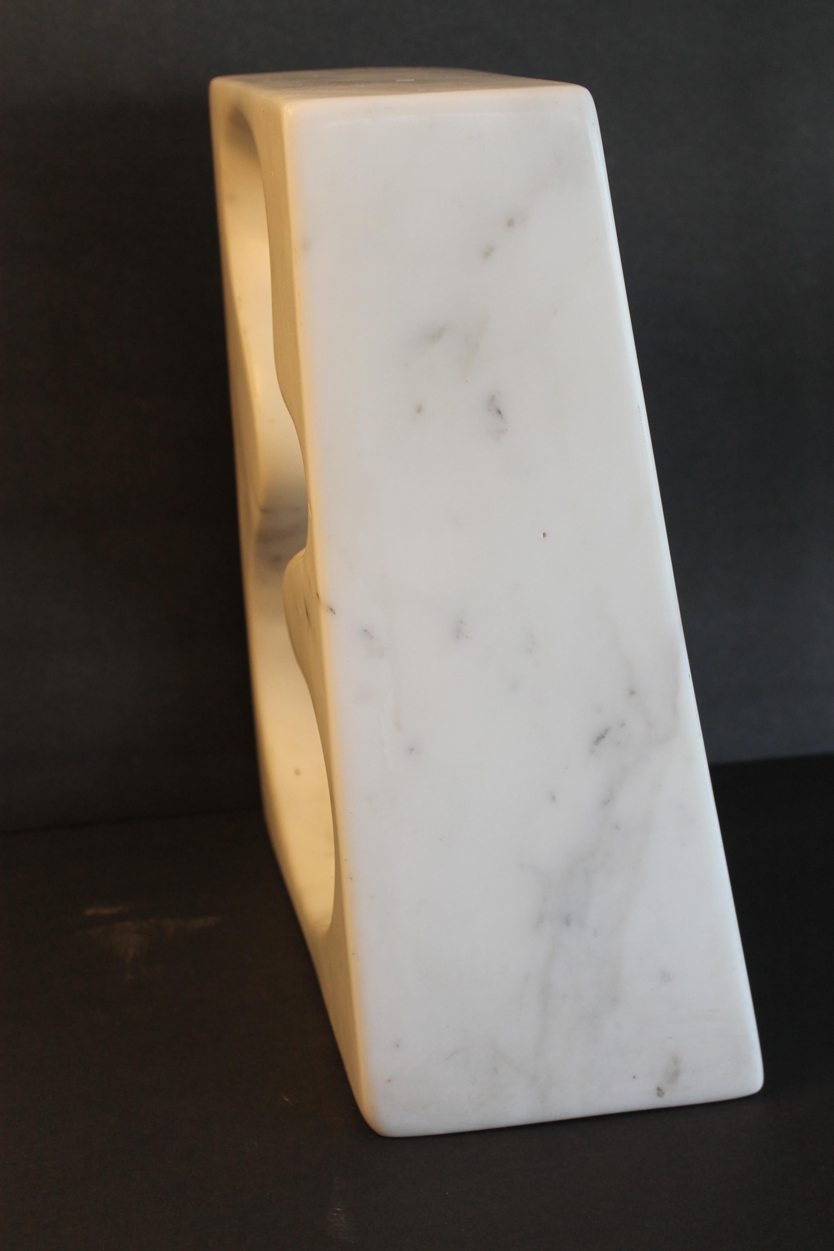 Abstract Marble Sculpture Signed M.M. In Good Condition In Palm Springs, CA