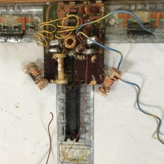 Scultura da parete astratta "Metal Lovers" di Pasqual Bettio