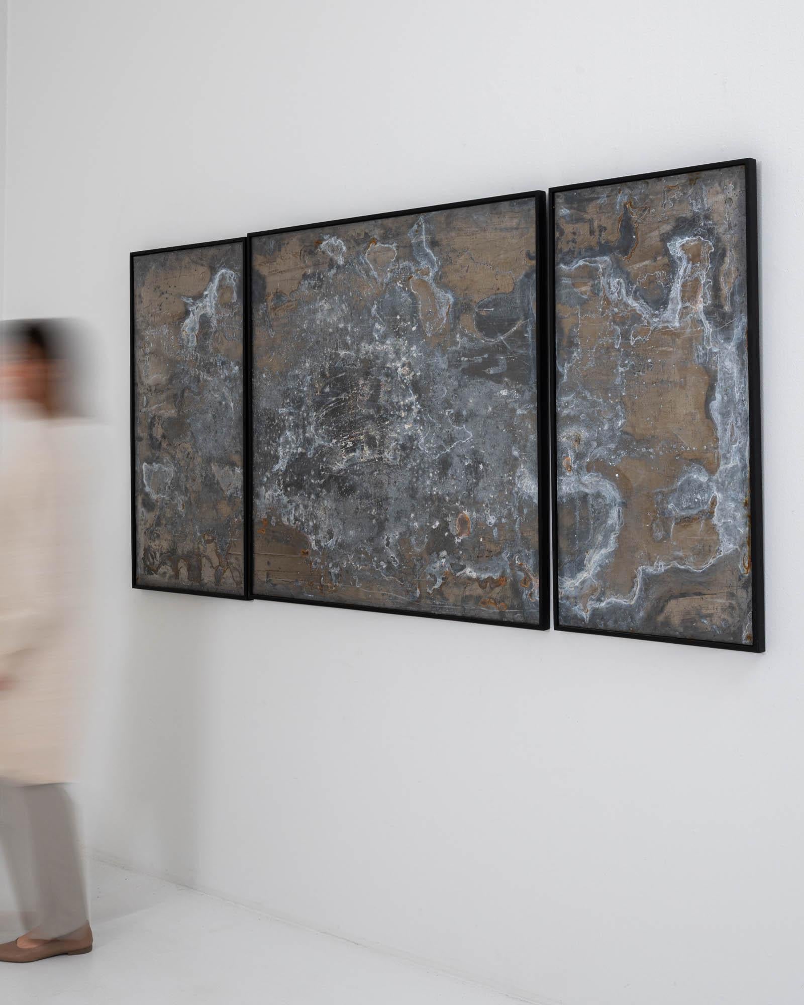 Abstraktes Triptychon aus Metall in Holzrahmen im Zustand „Gut“ im Angebot in High Point, NC
