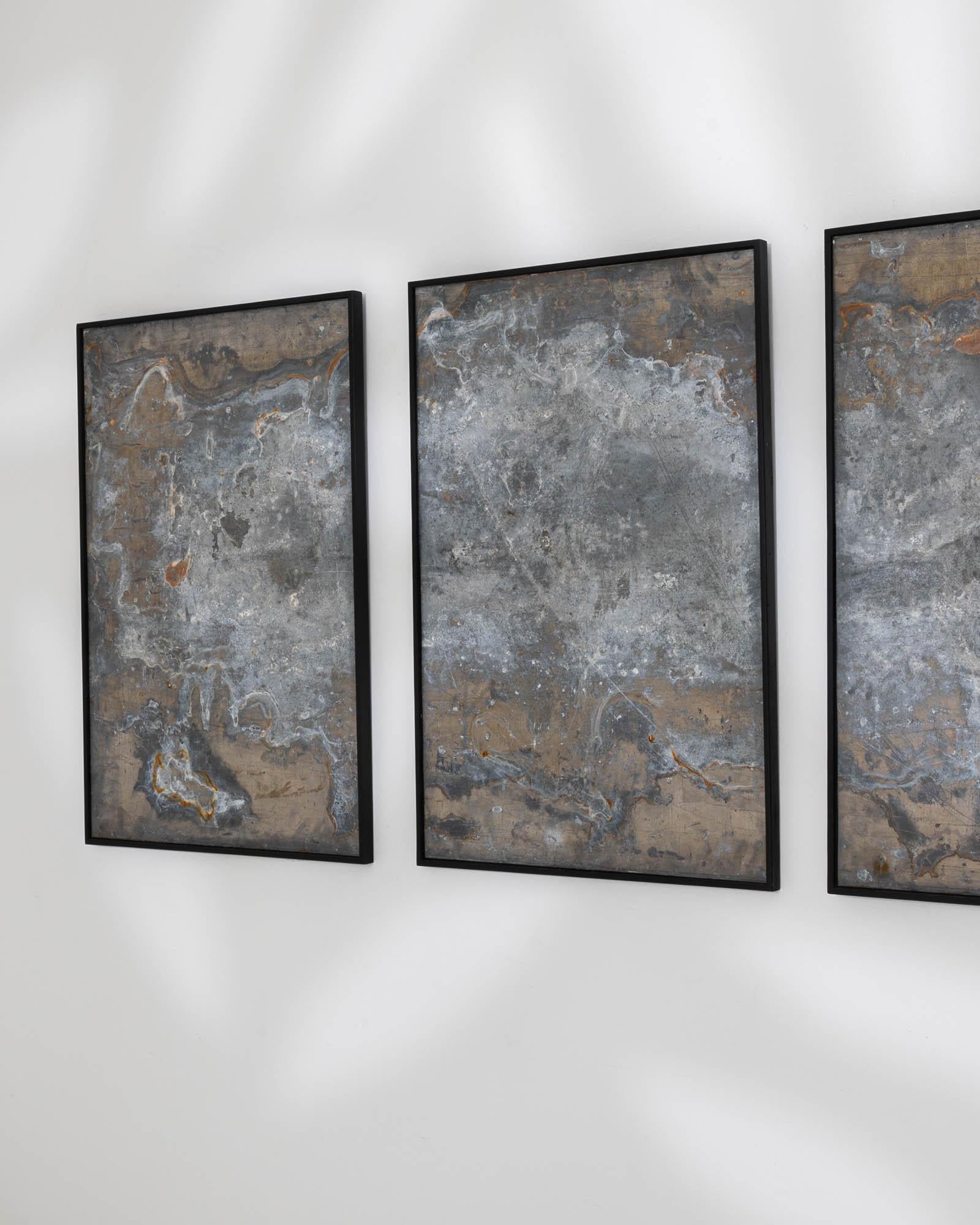 Abstraktes Triptychon aus Metall in Holzrahmen (21. Jahrhundert und zeitgenössisch) im Angebot
