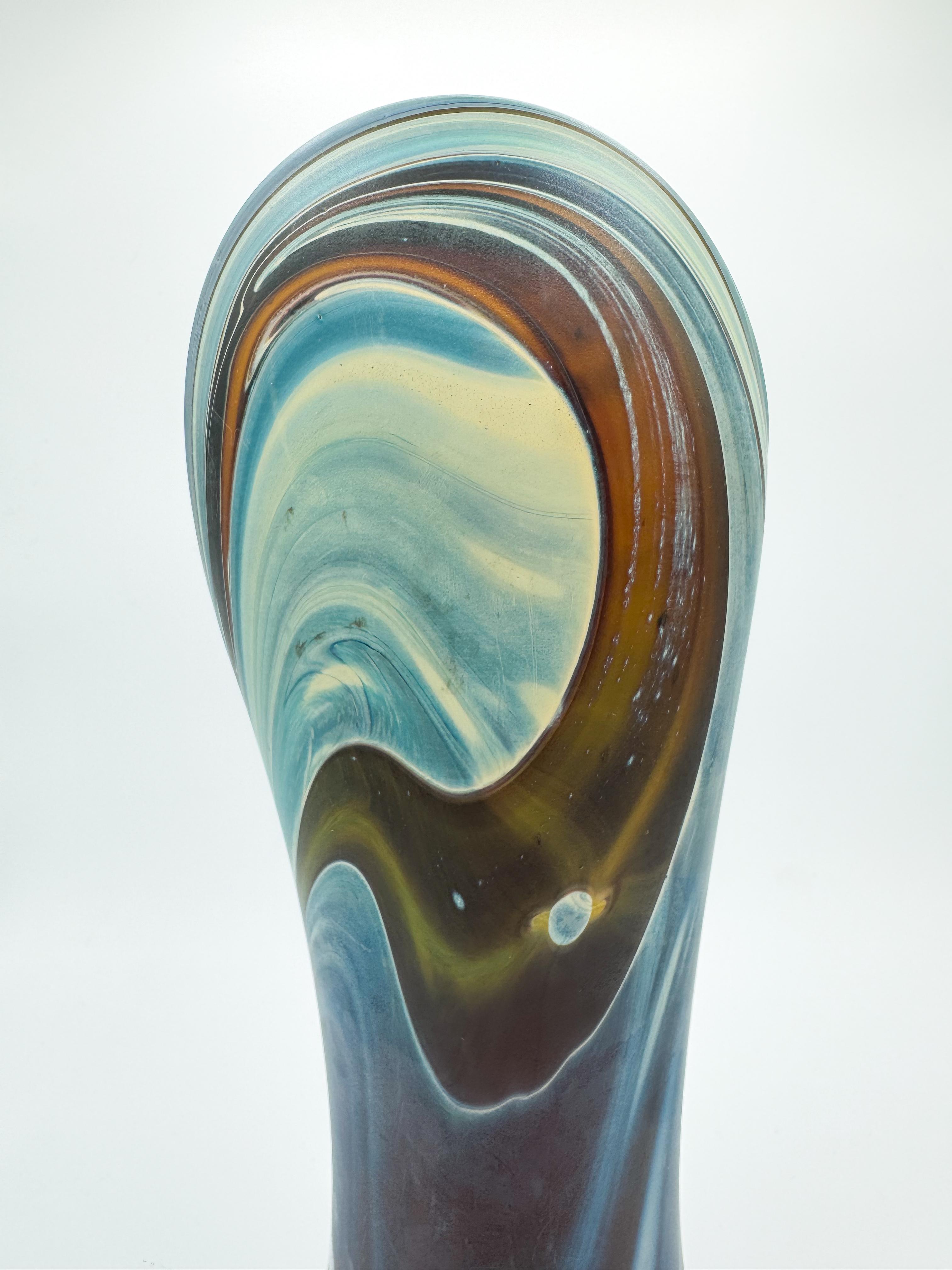 Abstract Mid Century Hebron Glass Vintage Hand Blown Vase In Good Condition For Sale In Toronto, CA
