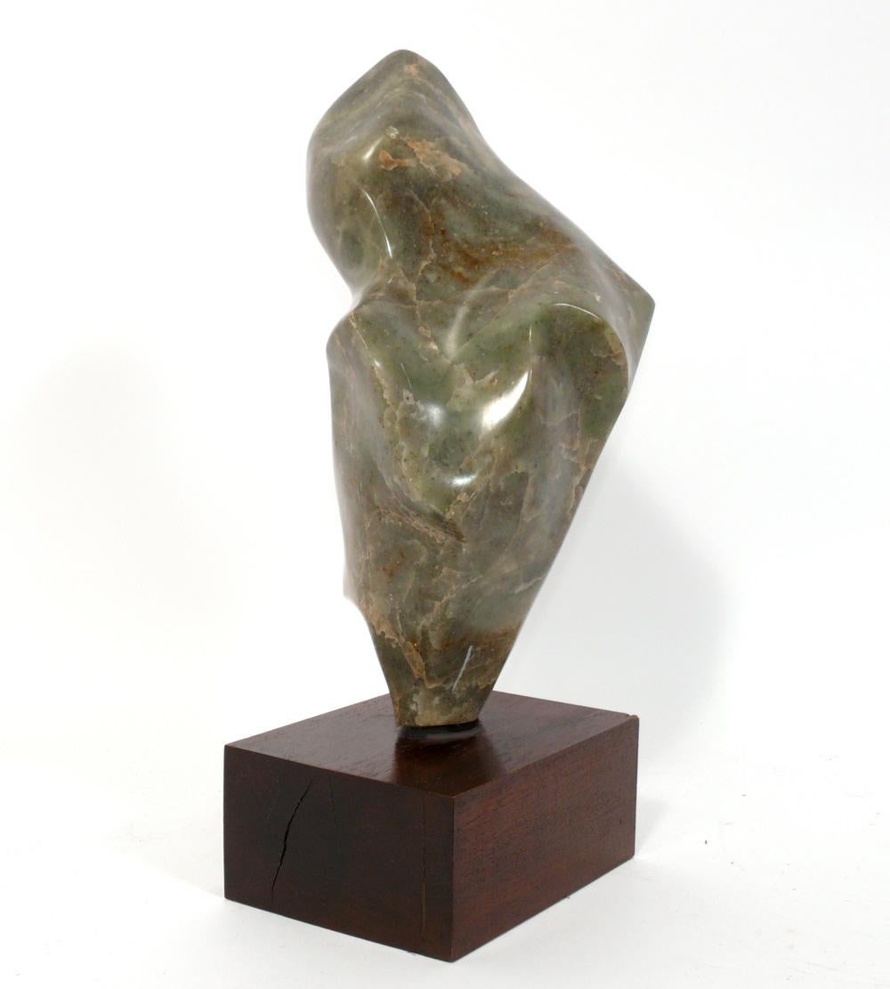 Abstract Mid-Century Modern Marble sculpture, in the manner of Jean Arp, unsigned, probably American, circa 1960s. Measure: 19