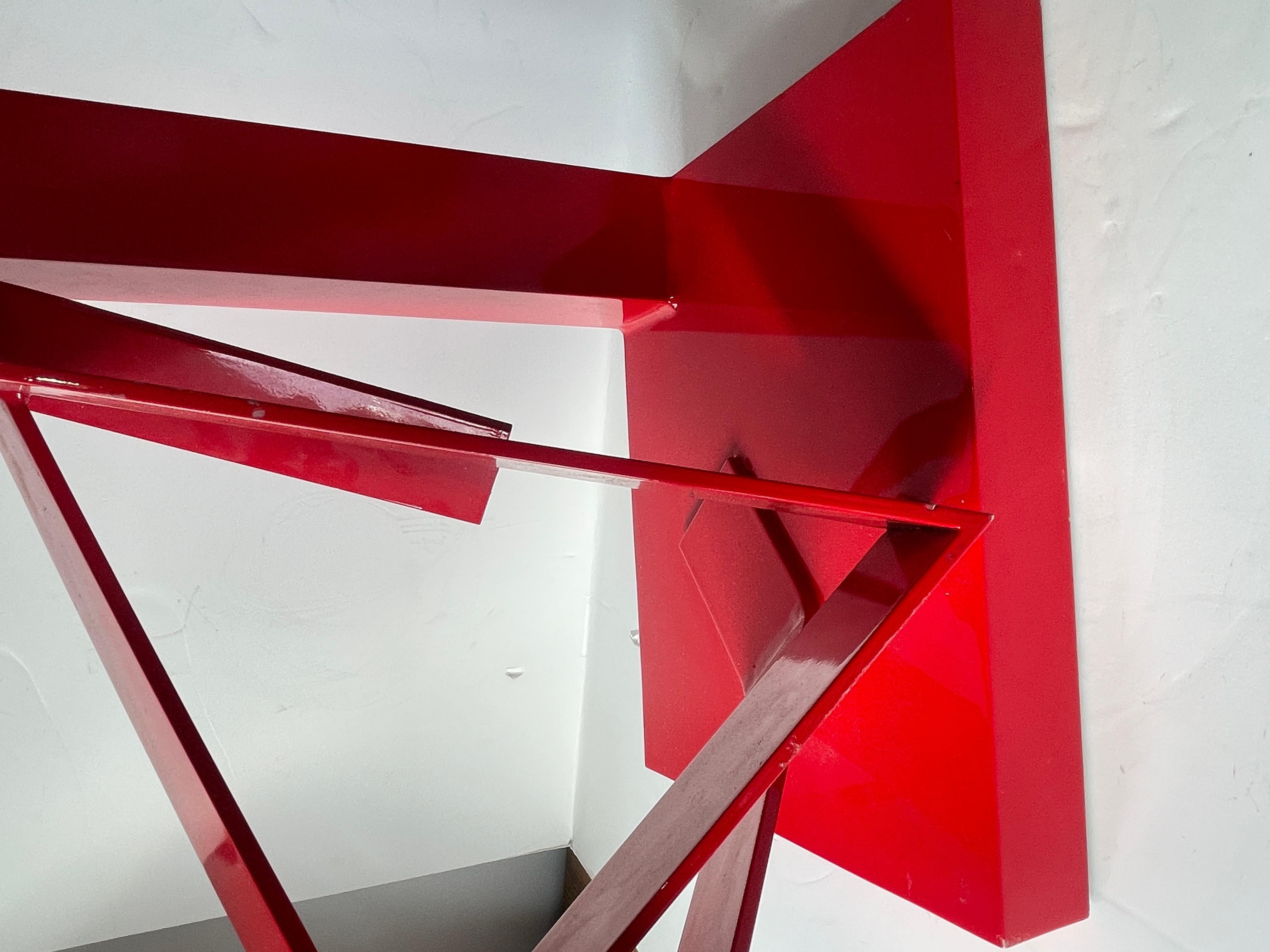 Scultura da tavolo astratta di metà secolo in alluminio laccato rosso, stile Jane Manus in vendita 6