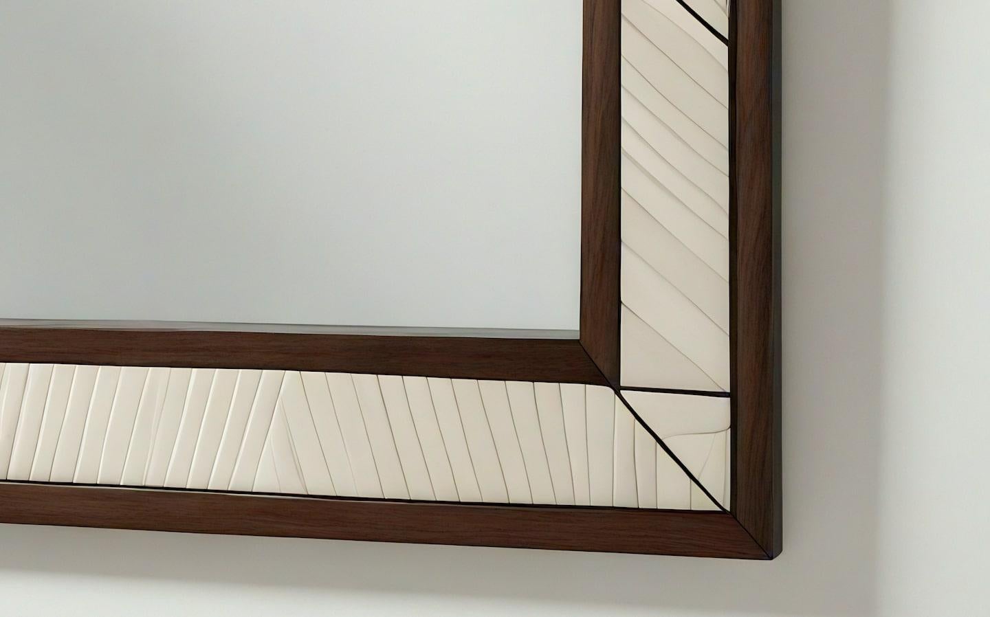 Bois Miroir abstrait inspiré de l'Art déco, fabriqué à la main par Artisanal en vente