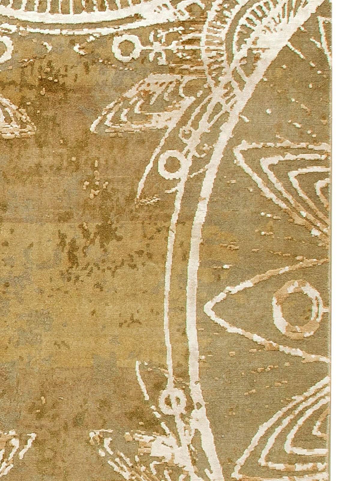 Alfombra Abstracta Moderna en Seda y Lana Banana por Doris Leslie Blau Anudado a mano en venta