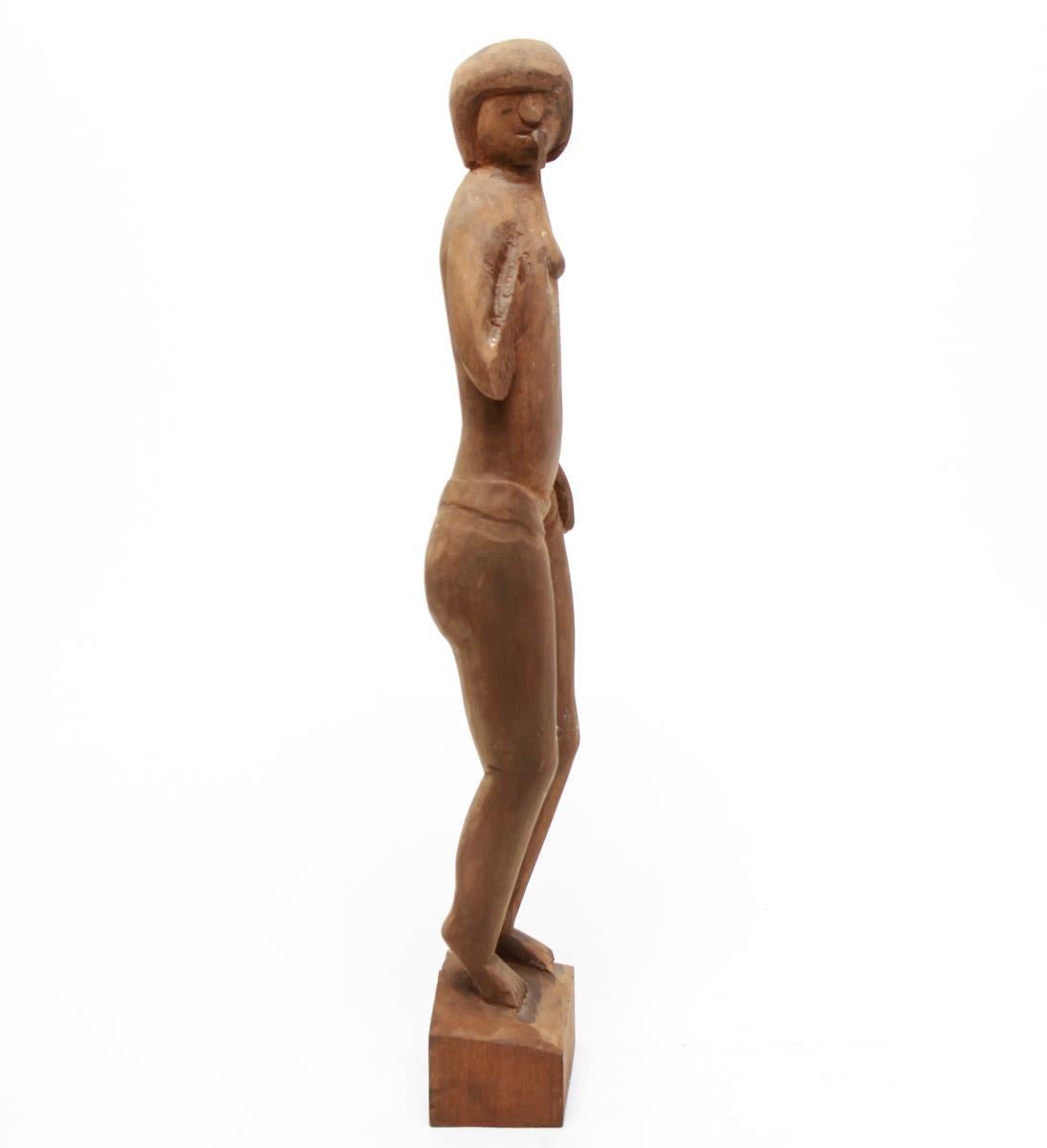 Abstract Modern Standing Female Nude in Carved Wood In Good Condition In New York, NY