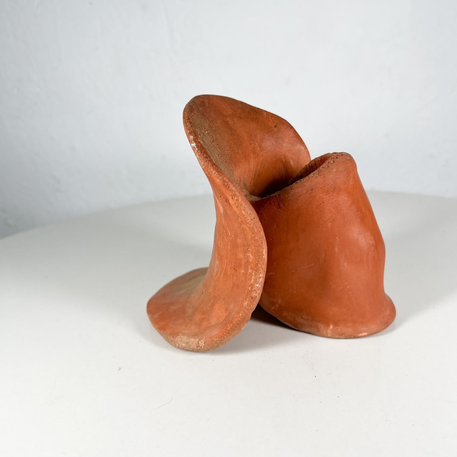 20th Century Abstract Modern Textured Brown Vertebrae Sculpture Pottery Art For Sale