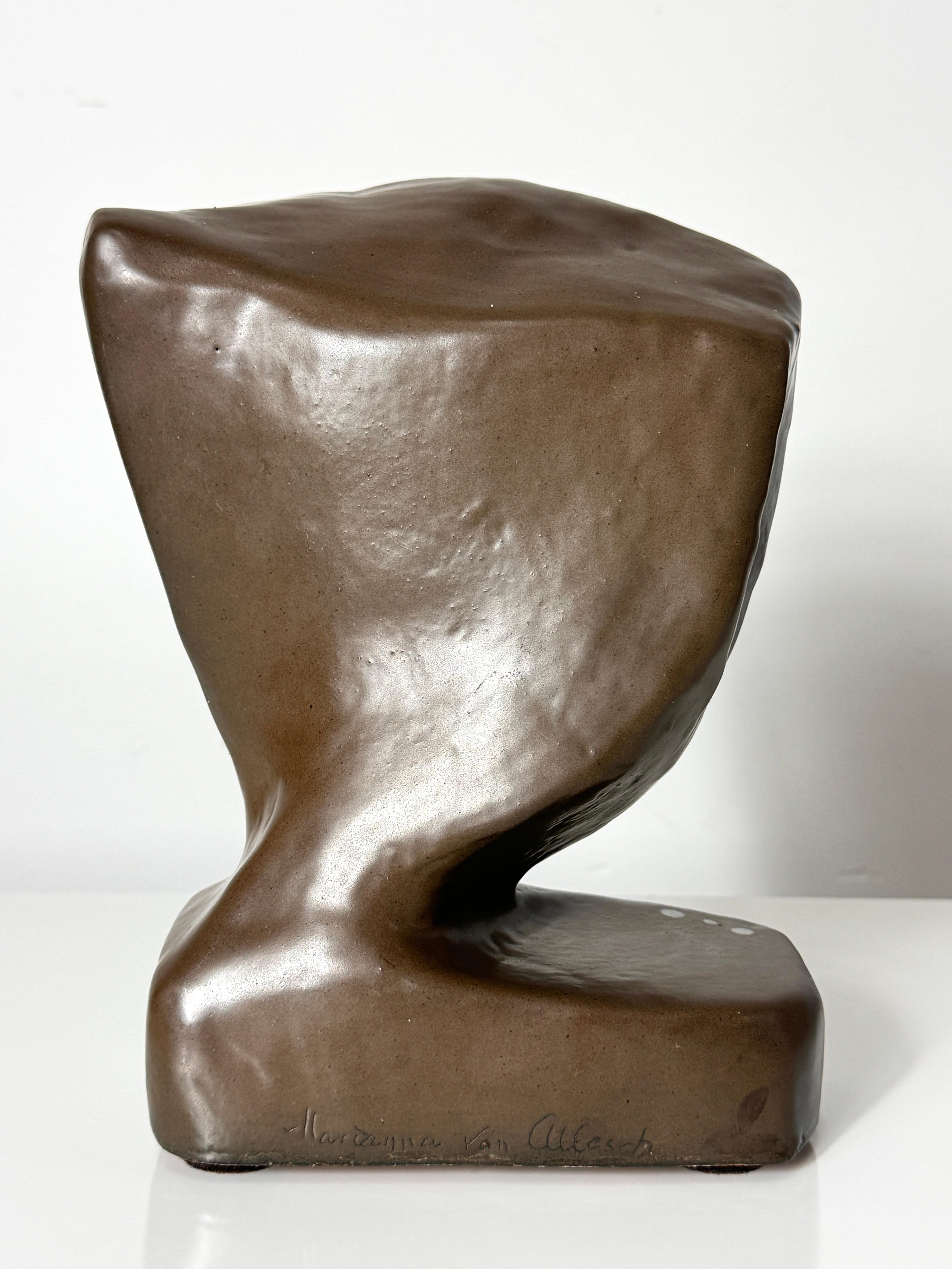Escultura Modernista Abstracta de Cerámica con Rostro Cubista de Marianna von Allesch Cerámico