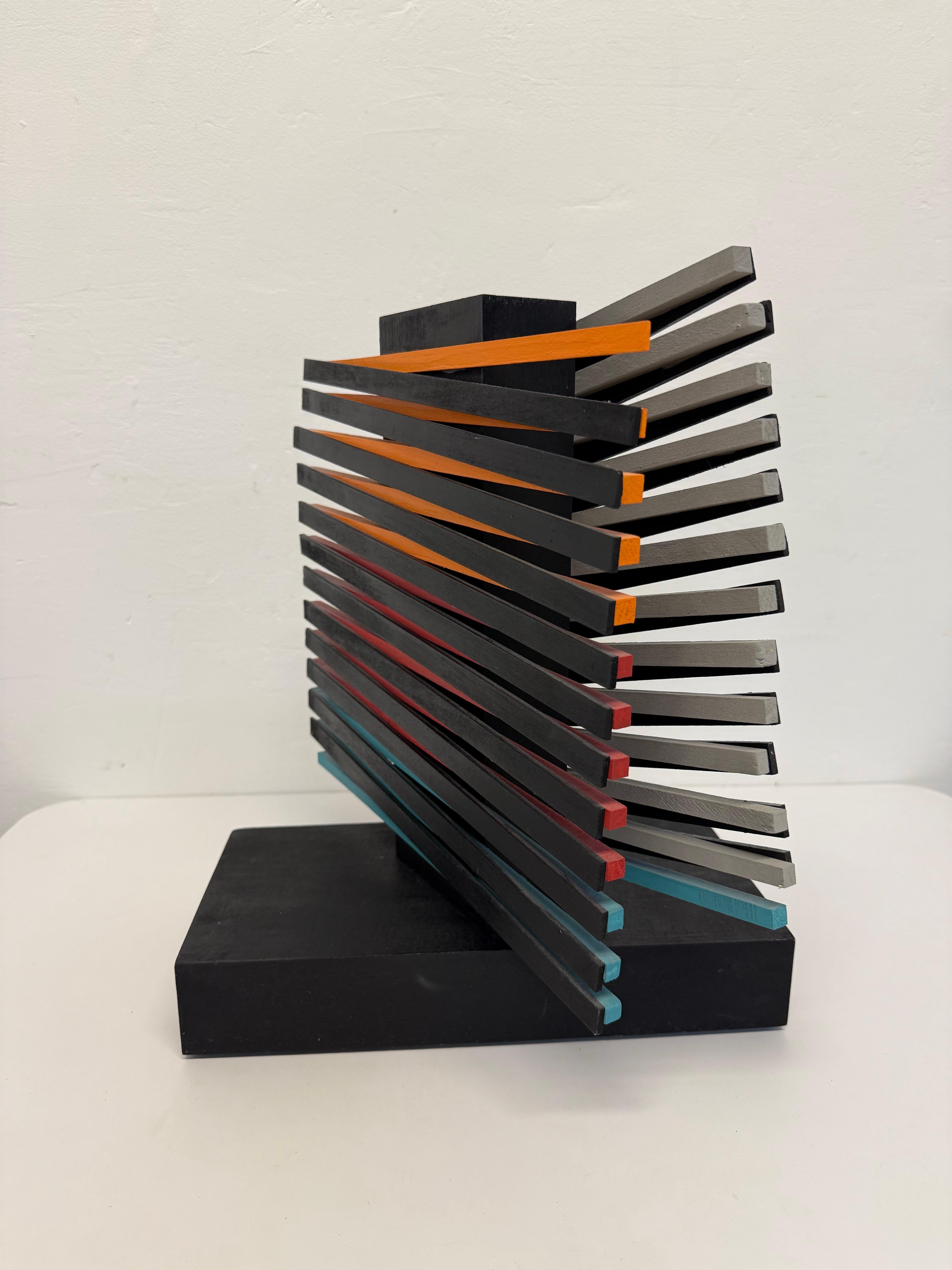 Abstrakte postmoderne Tischskulptur eines unbekannten Künstlers, ca. 1980er Jahre.