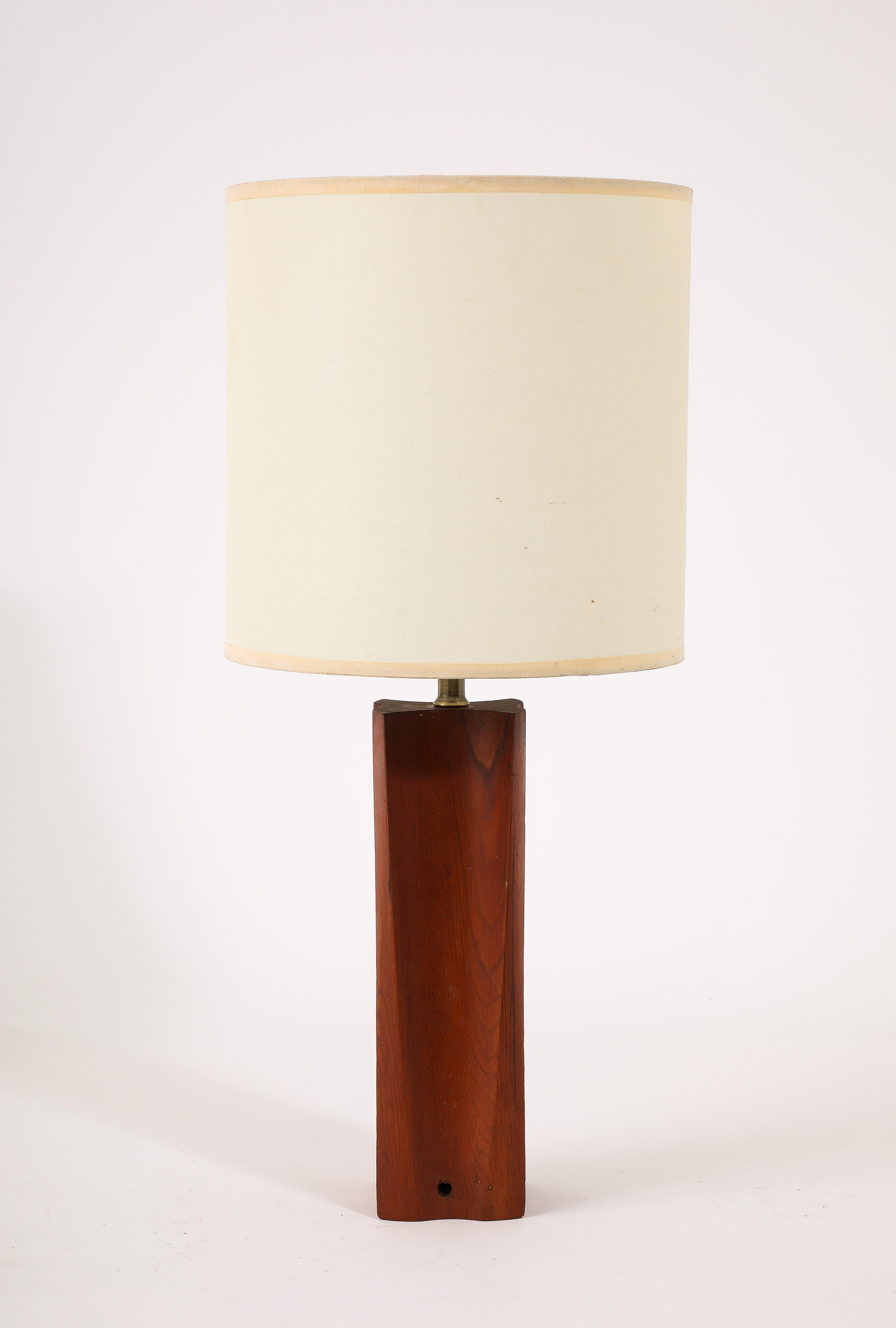 Lámpara abstracta de roble, Francia Años 50 en Bueno estado para la venta en New York, NY
