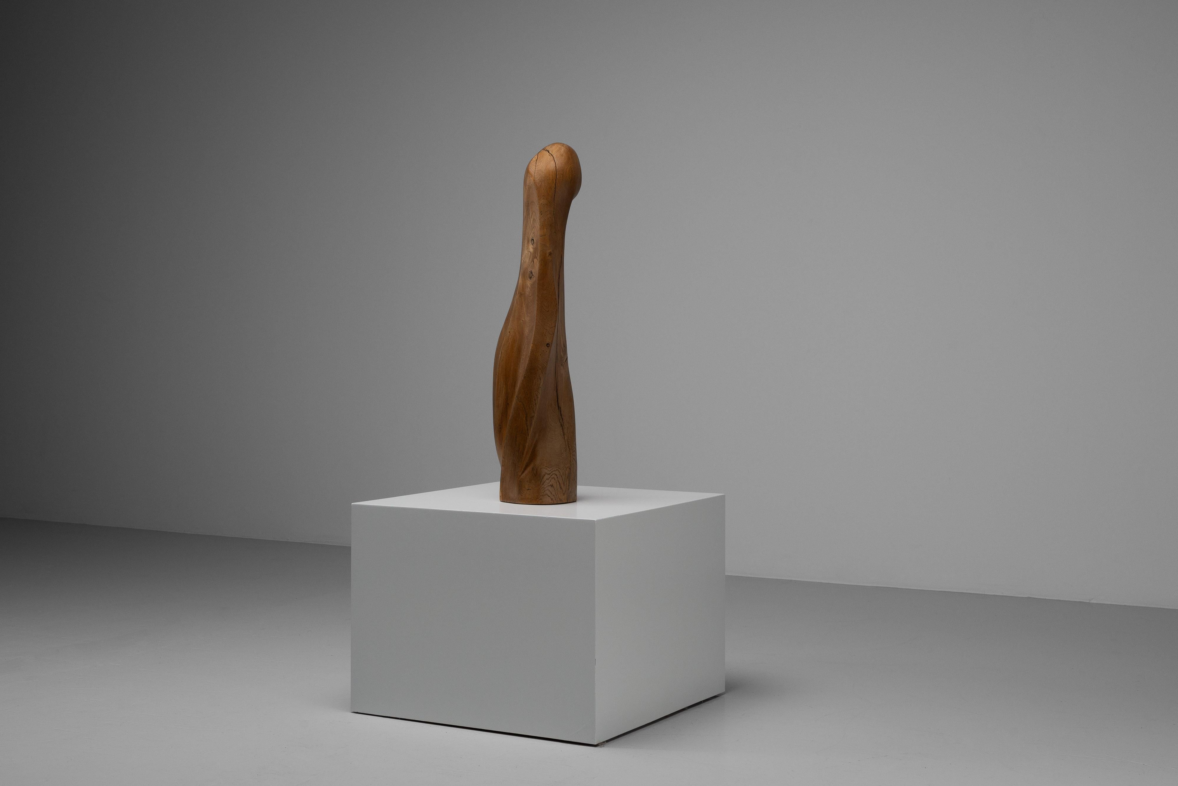 Abstract oak sculpture signed LM France 1960 For Sale 2
