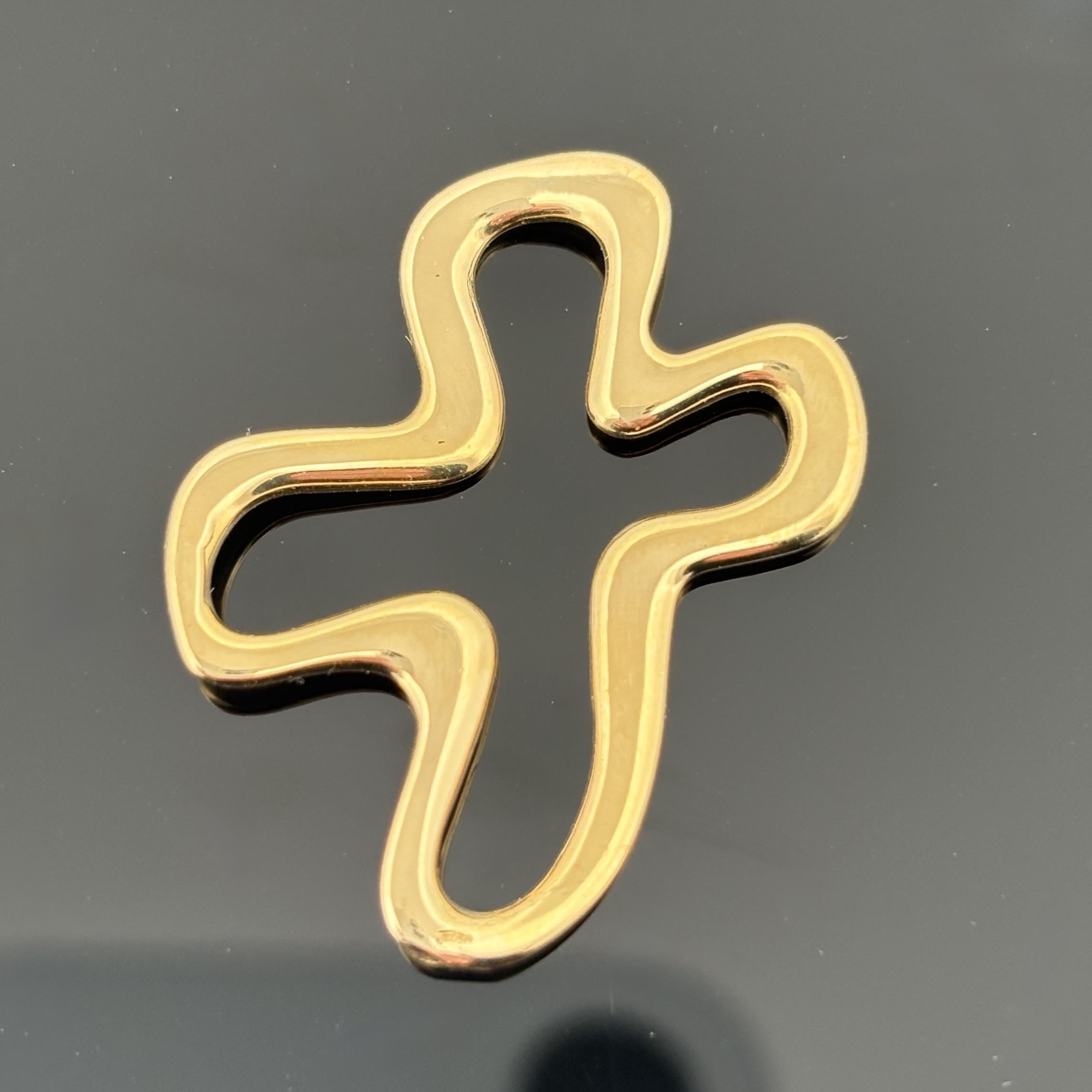 Metallo: oro giallo 18 carati
Peso: 5.5 grammi
Misure: 1,29