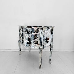 Commode de style baroque peinte en noir et blanc, Felix Bachmann, 2024