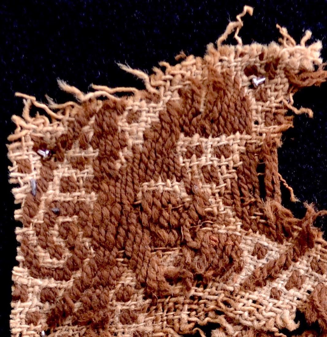 Peruviano Tessuto precolombiano astratto Paracas, Perù, 1100-1400 d.C., Ex Ferdinand Anton in vendita
