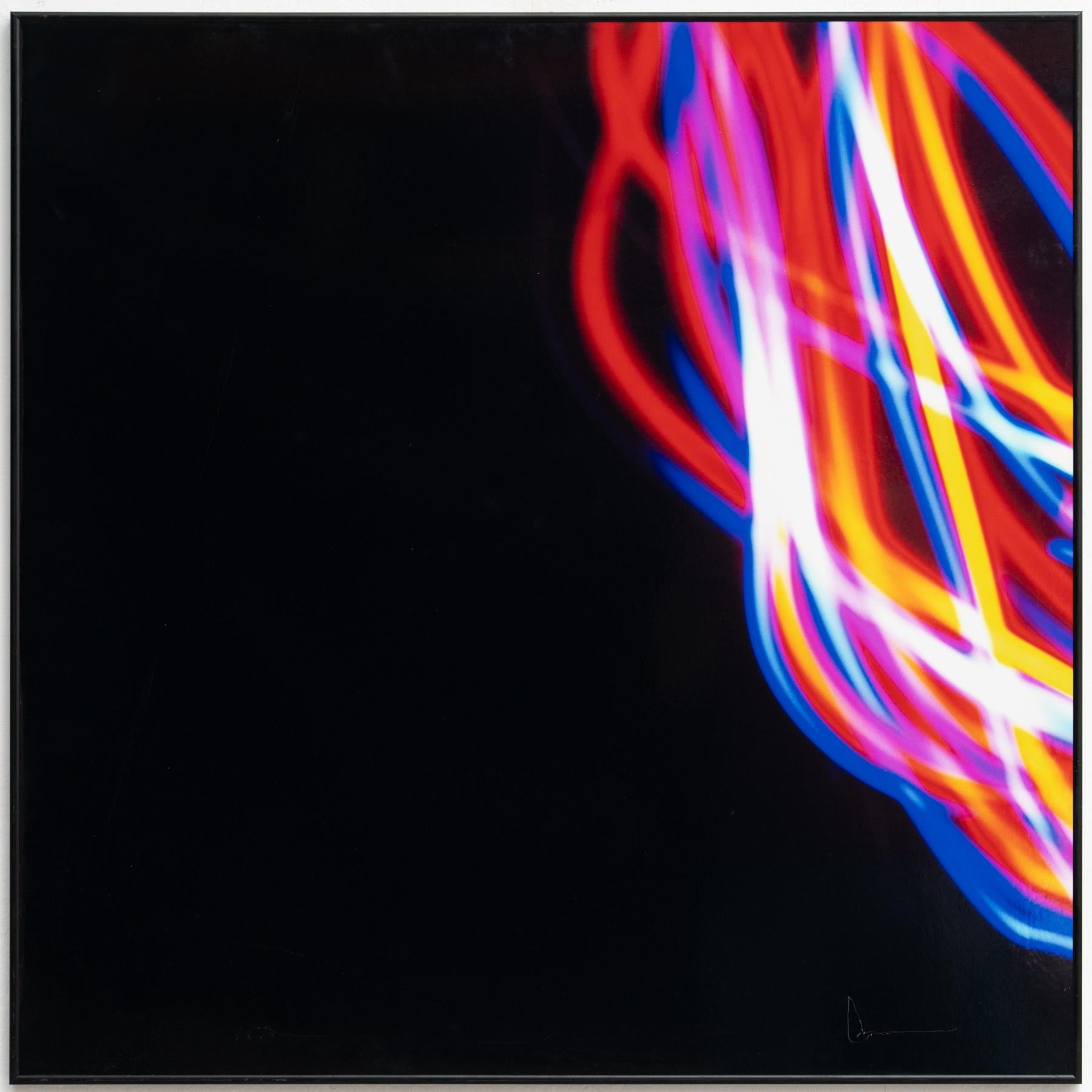 Fotografía Abstracta de Adrian - De la Colección Noches Abstractas Moderno en venta