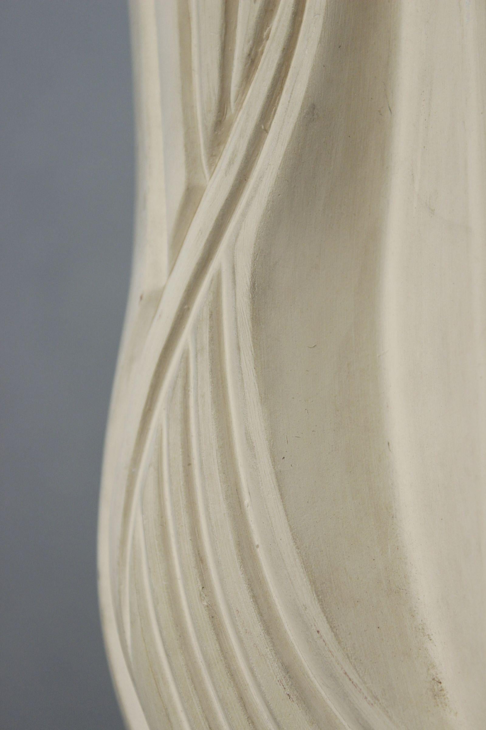 Intonaco Scultura astratta in gesso di Maxime Fillon (1920-2003) Francia anni '70 in vendita