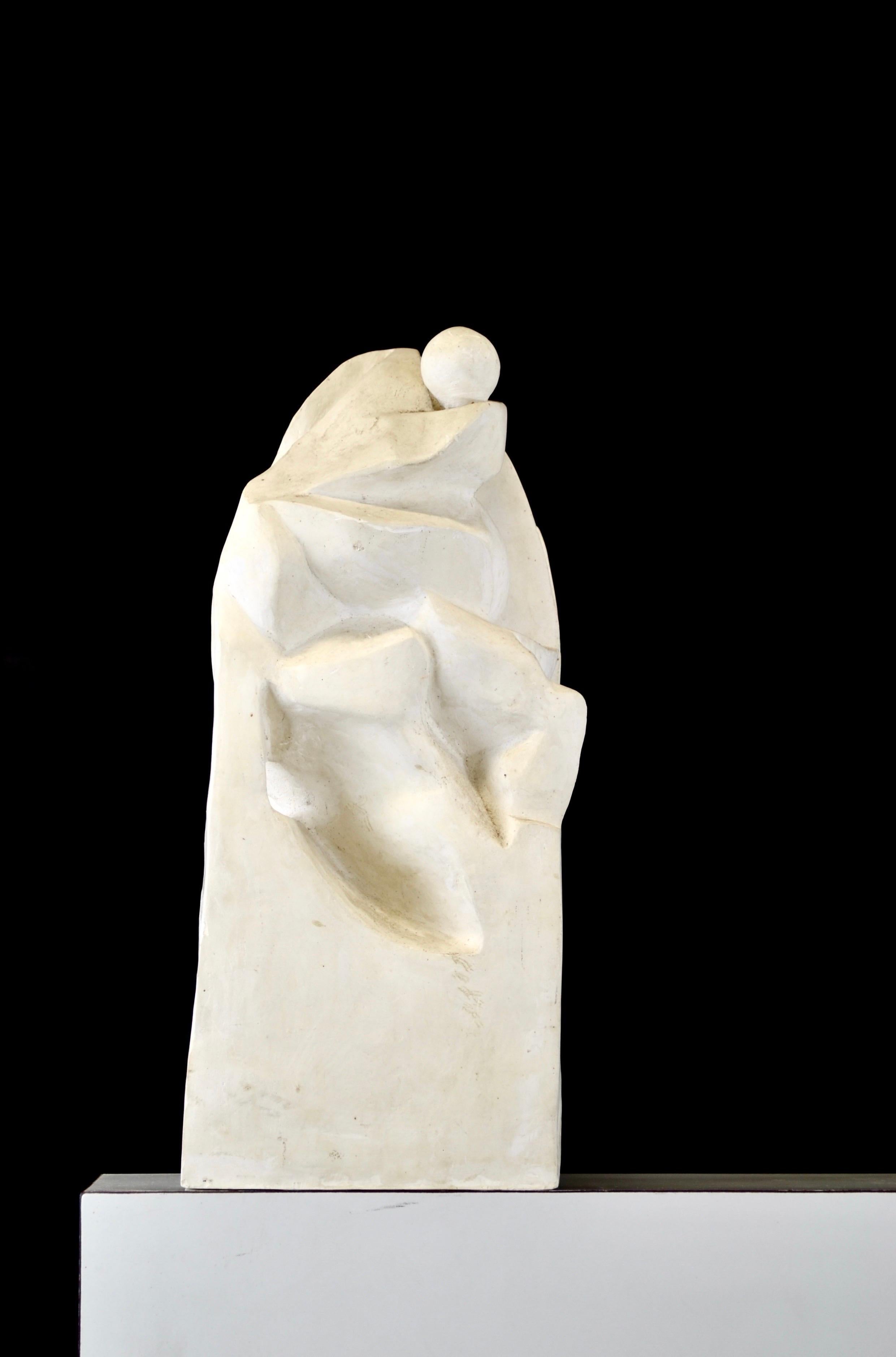 Plaster Abstract plaster sculpture from the 1950s with a French origin. For Sale