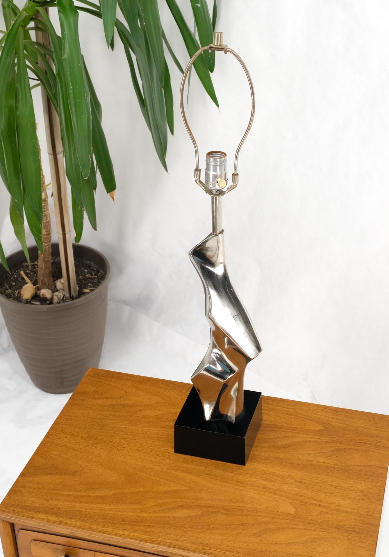 Abstract Polished Metal Chrome Table Lamp in Style of Picasso For Sale 5