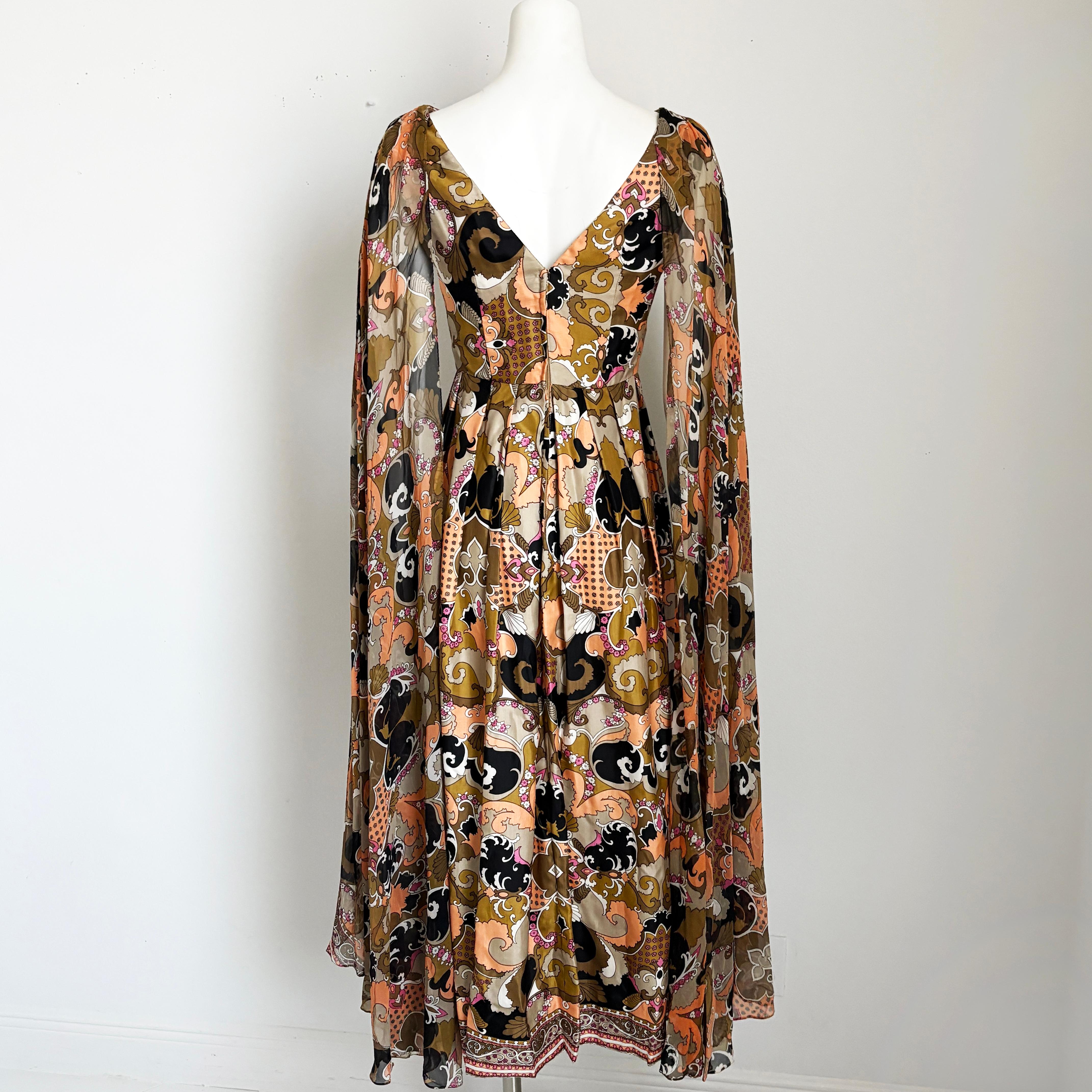 Abstract Print Dress with Sheer Angel Sleeves Robert W Gates Burlingame 1970s For Sale 3