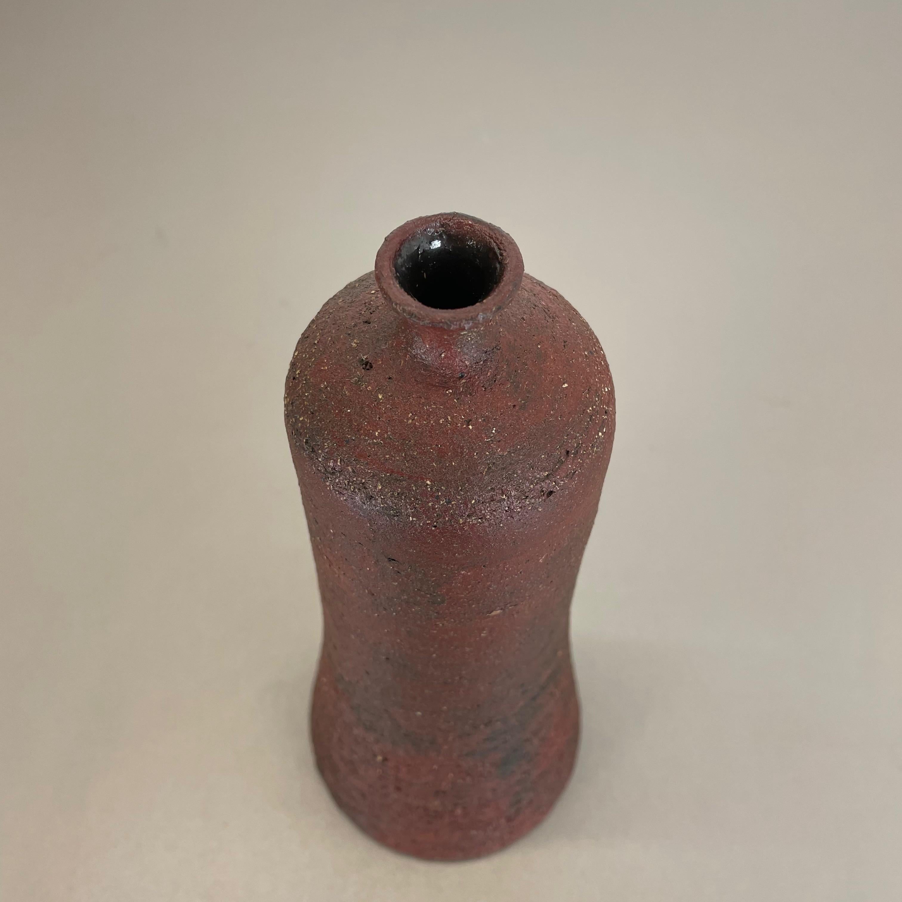 Abstract red Ceramic Studio Pottery Vase by Gerhard Liebenthron, Germany, 1970s For Sale 6