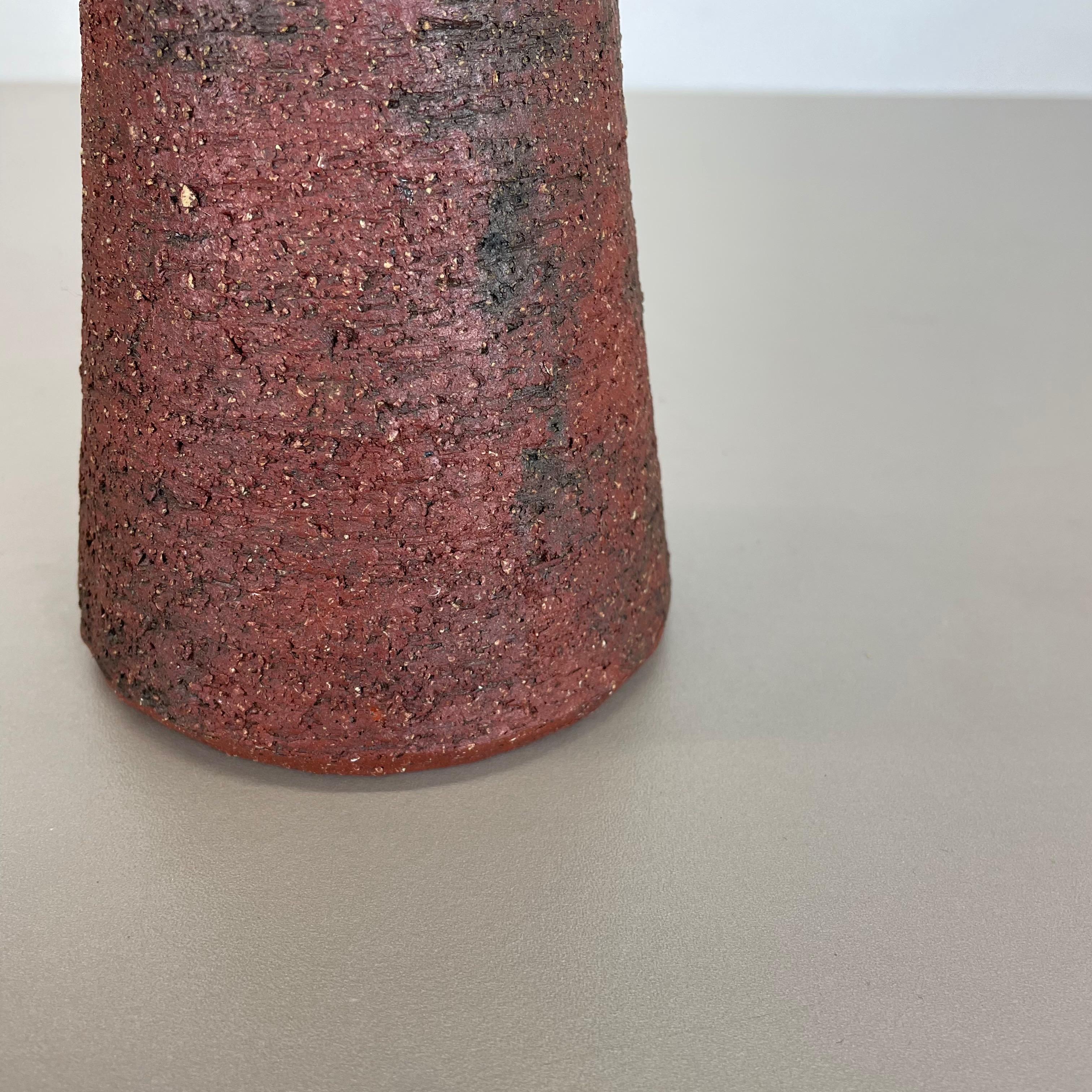Abstract red Ceramic Studio Pottery Vase by Gerhard Liebenthron, Germany, 1970s For Sale 9