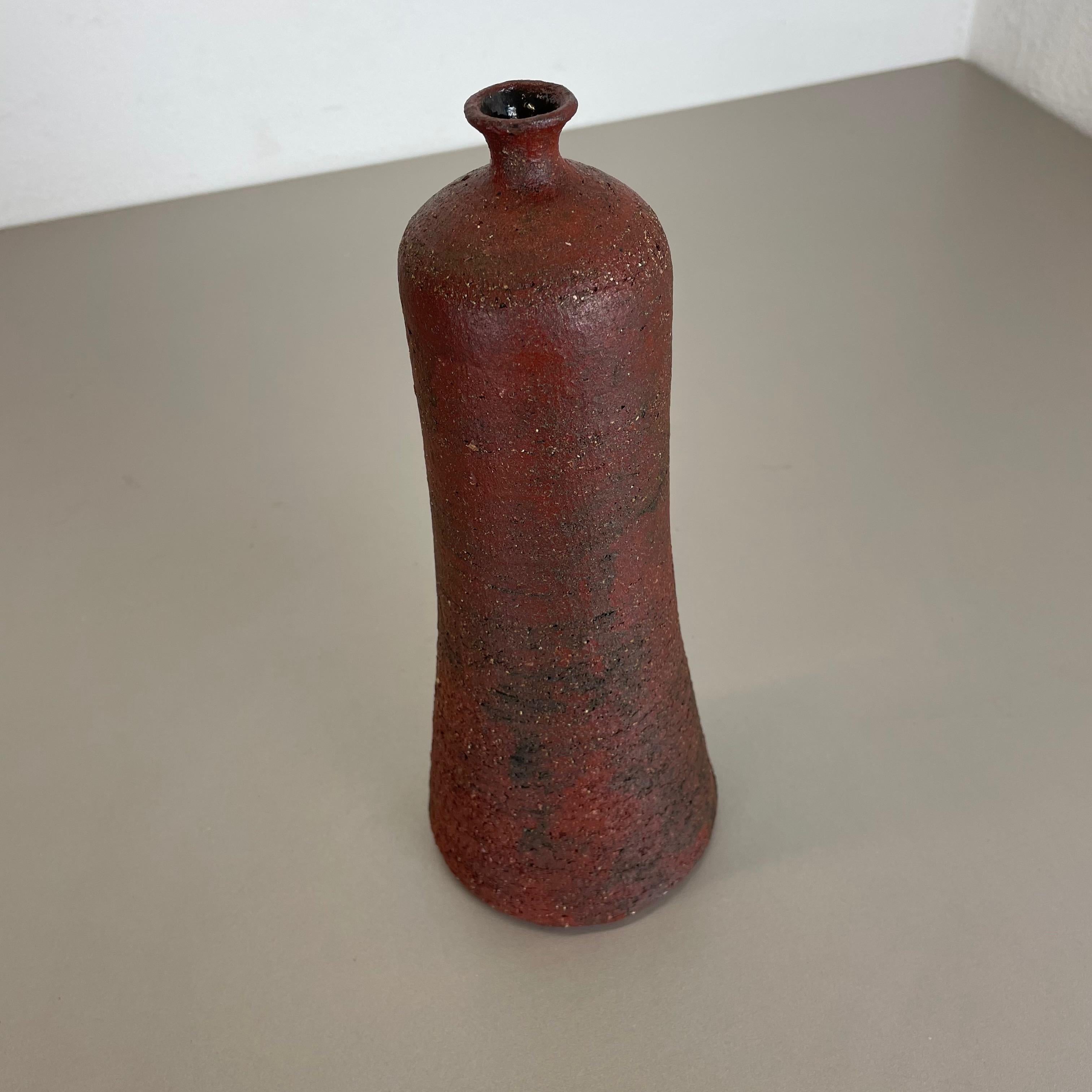 Abstract red Ceramic Studio Pottery Vase by Gerhard Liebenthron, Germany, 1970s For Sale 11
