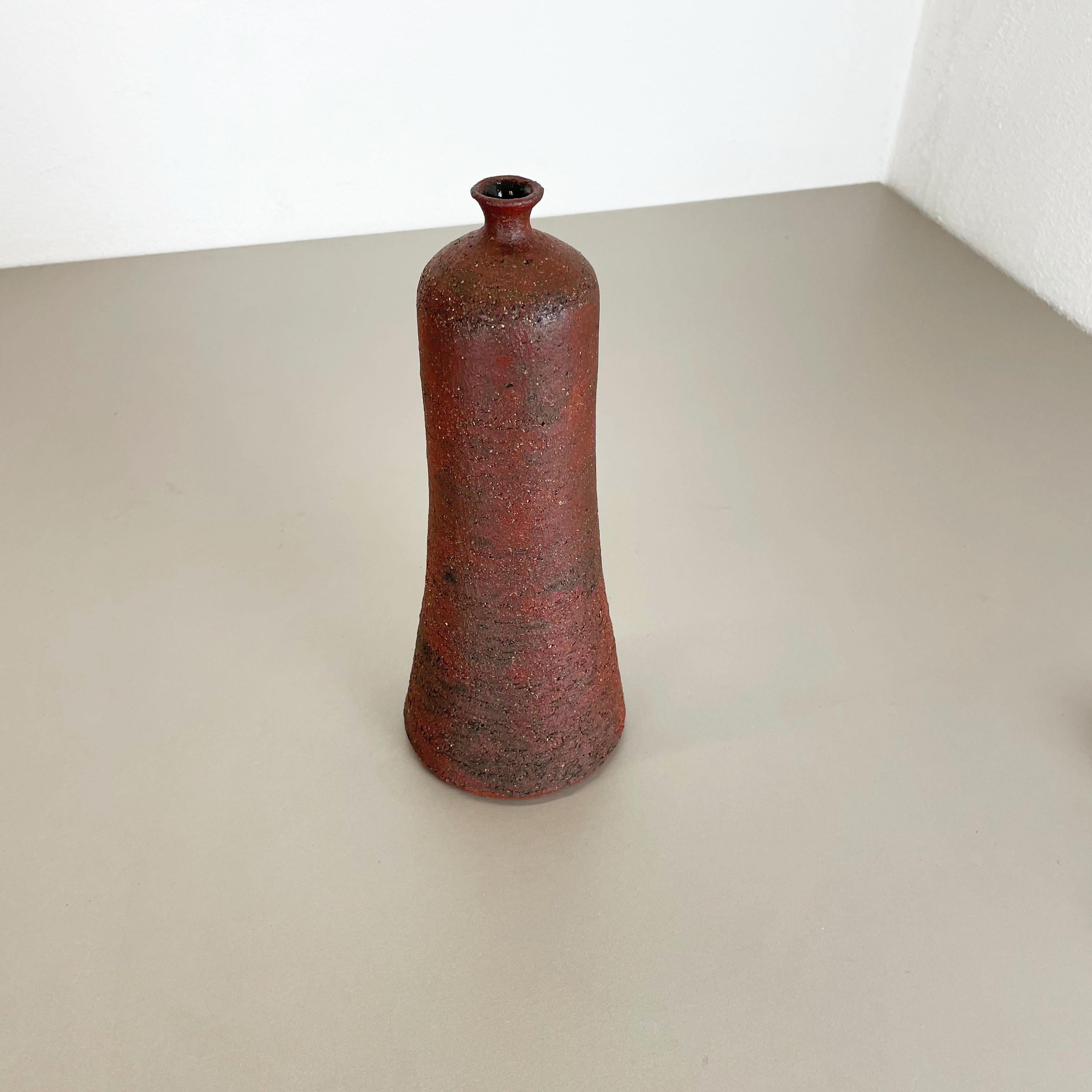 20th Century Abstract red Ceramic Studio Pottery Vase by Gerhard Liebenthron, Germany, 1970s For Sale