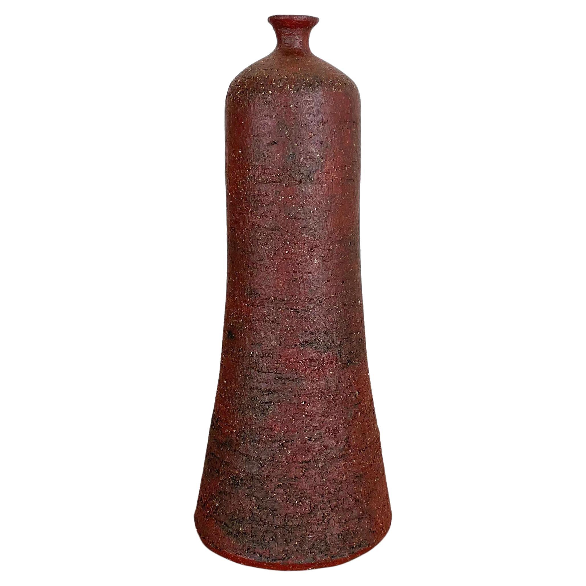 Vase abstrait en céramique rouge de l'atelier de poterie de Gerhard Liebenthron, Allemagne, 1970