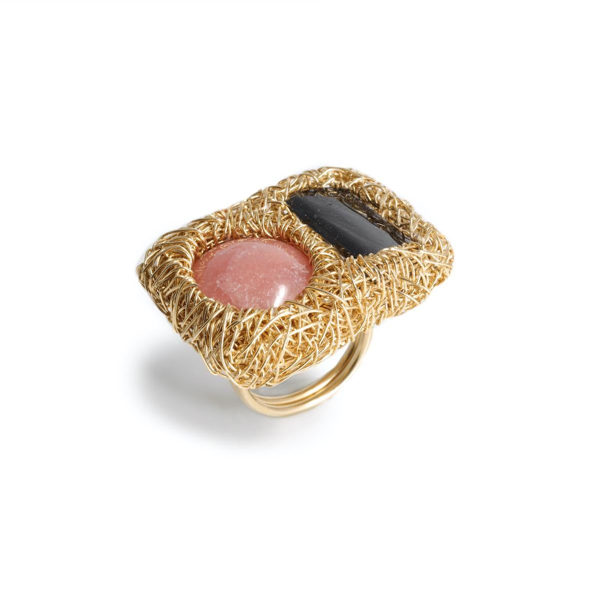 Abstract Ring in Pink and dark Grey 14 kt Gold F stone Cocktail Statement Ring For Sale 10