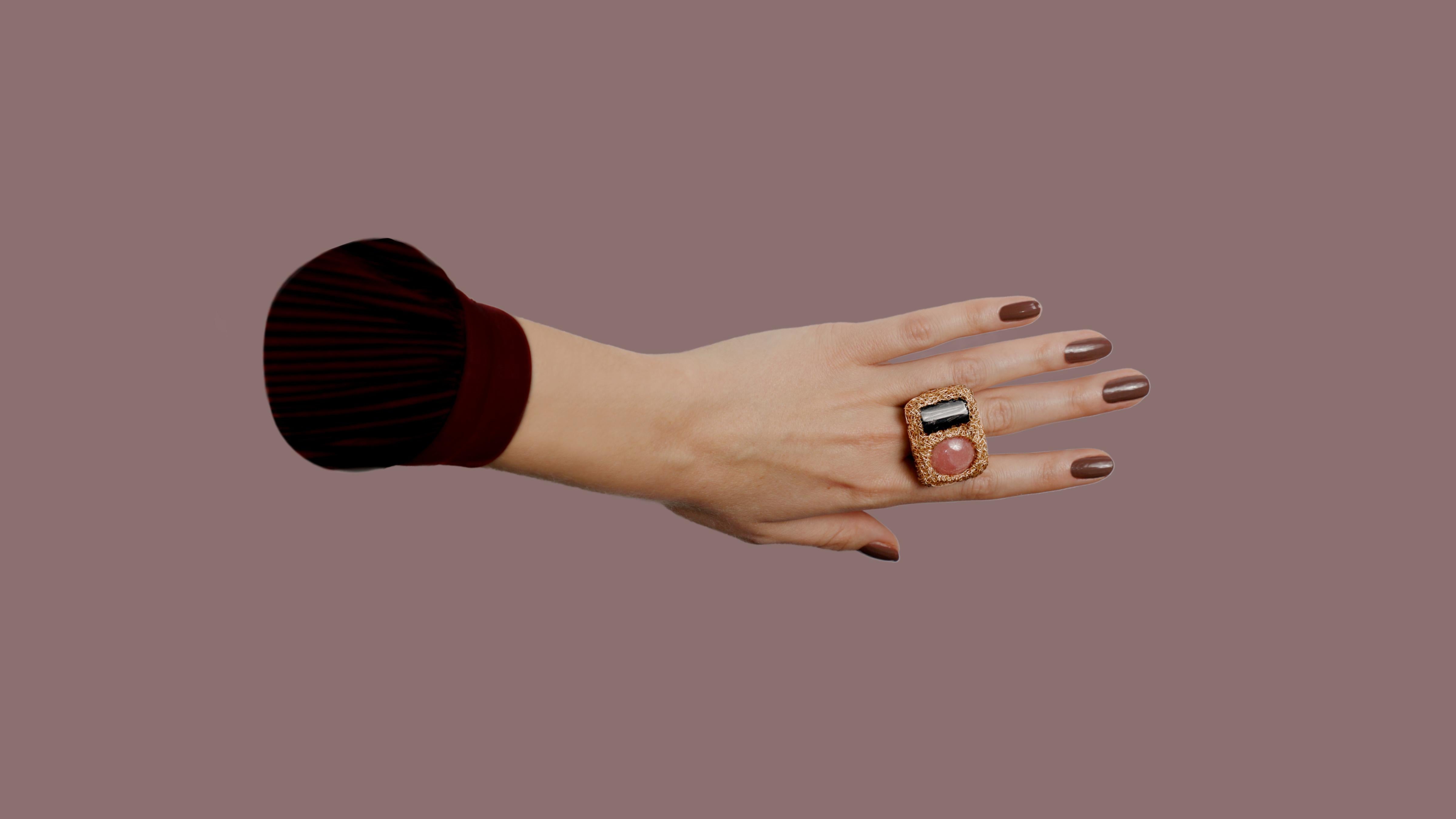 Women's or Men's Abstract Ring in Pink and dark Grey 14 kt Gold F stone Cocktail Statement Ring For Sale