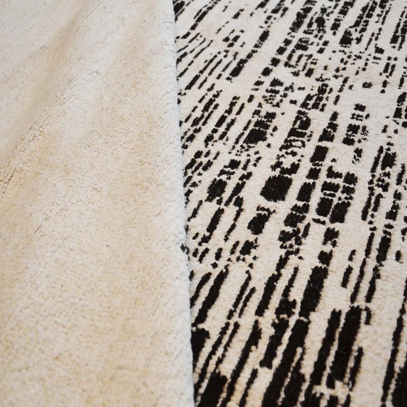 Abstract Rug, Hemp Design, White and Black In New Condition For Sale In MADRID, ES