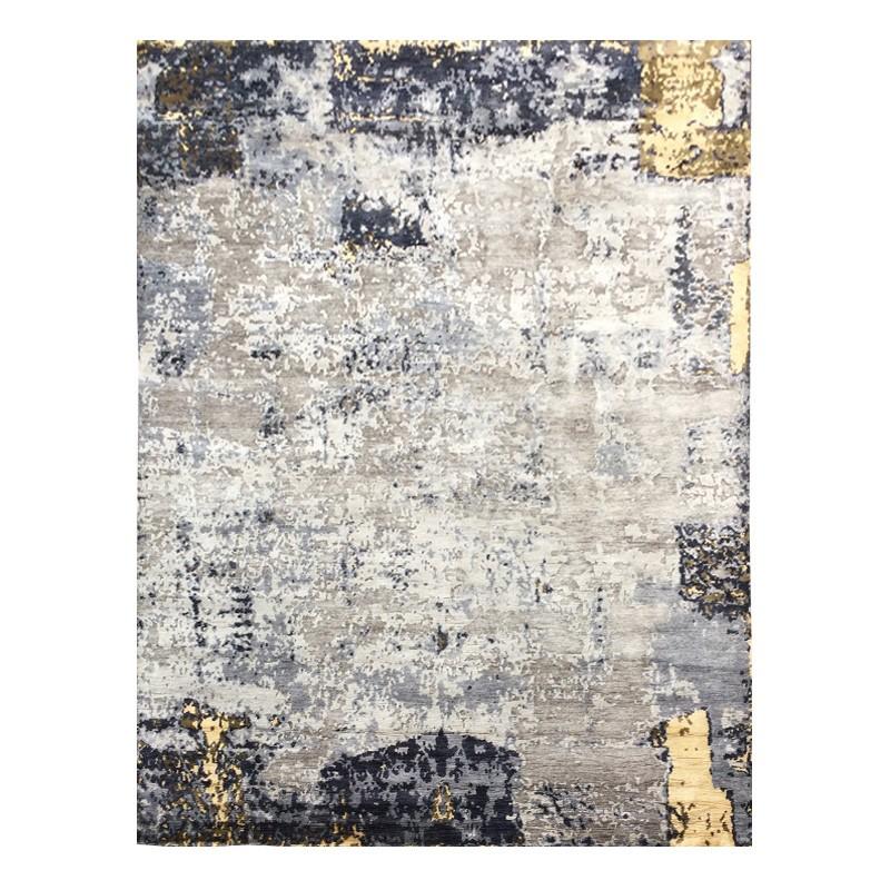 Contemporary rug handcrafted in the craft workshops that the Zigler firm has.
- Made with aged wool and silk
- Having no borders this type of pieces will focus perfectly on a decorative environment
- Soft, quiet and will bring a touch of warmth to
