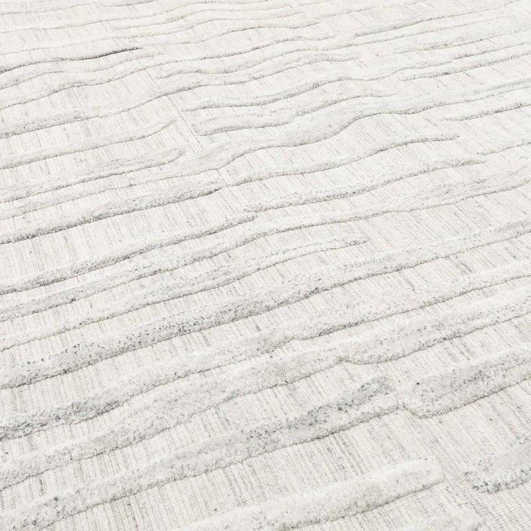 Abstract Rug White And Gray Design For Sale At 1stdibs