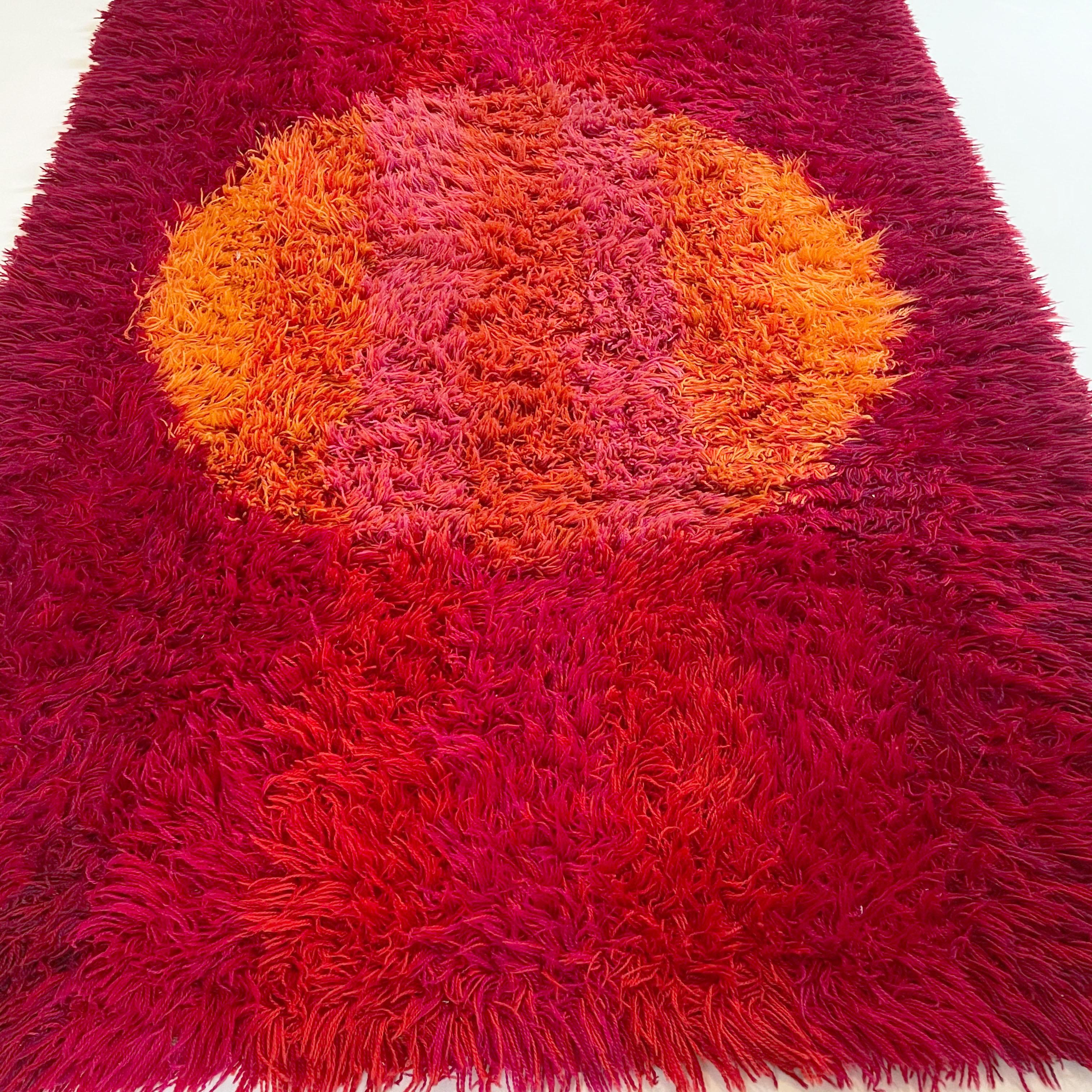 Abstract Scandinavian High Pile Panton Style Rya Rug Carpet, Sweden, 1970s 3