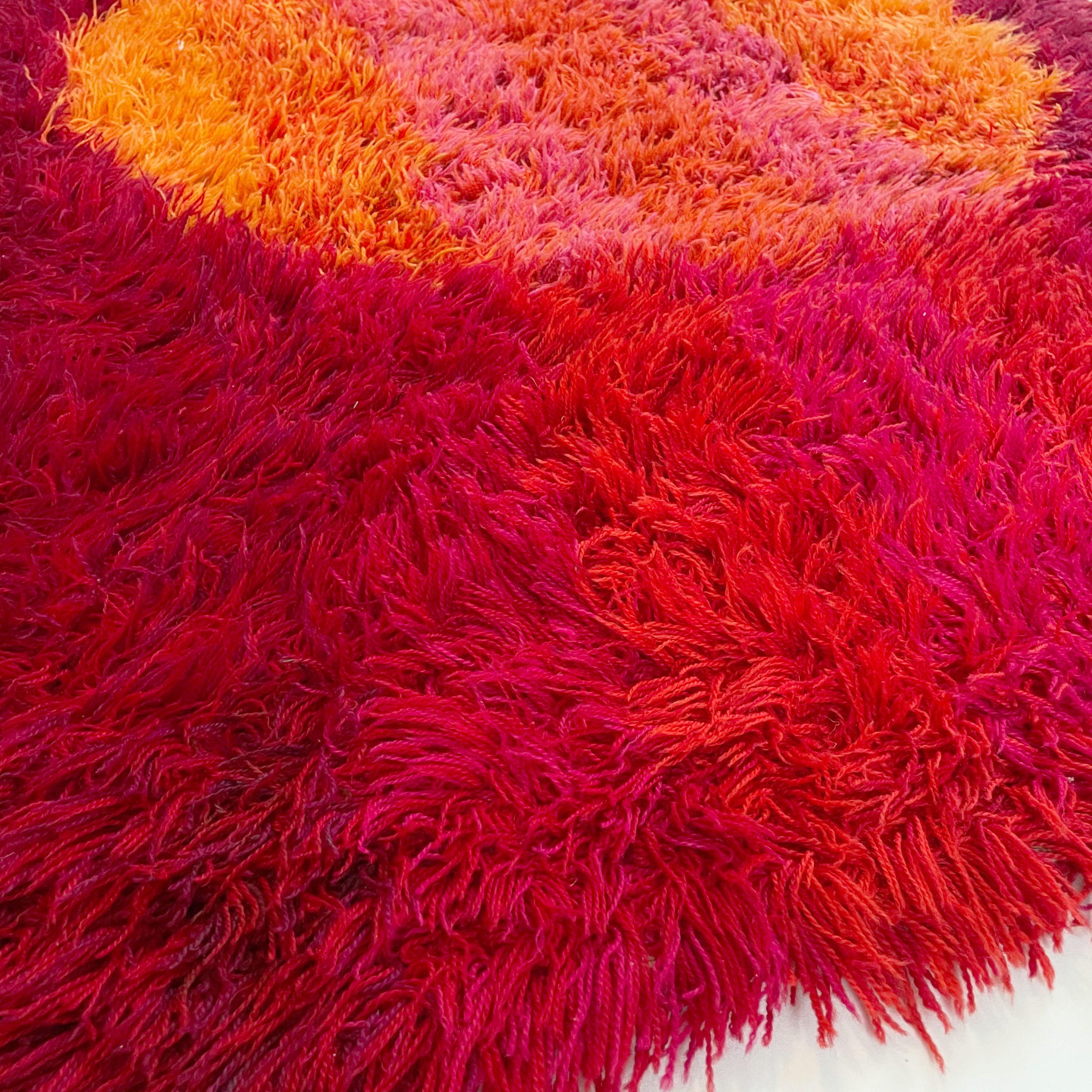 Abstract Scandinavian High Pile Panton Style Rya Rug Carpet, Sweden, 1970s 6