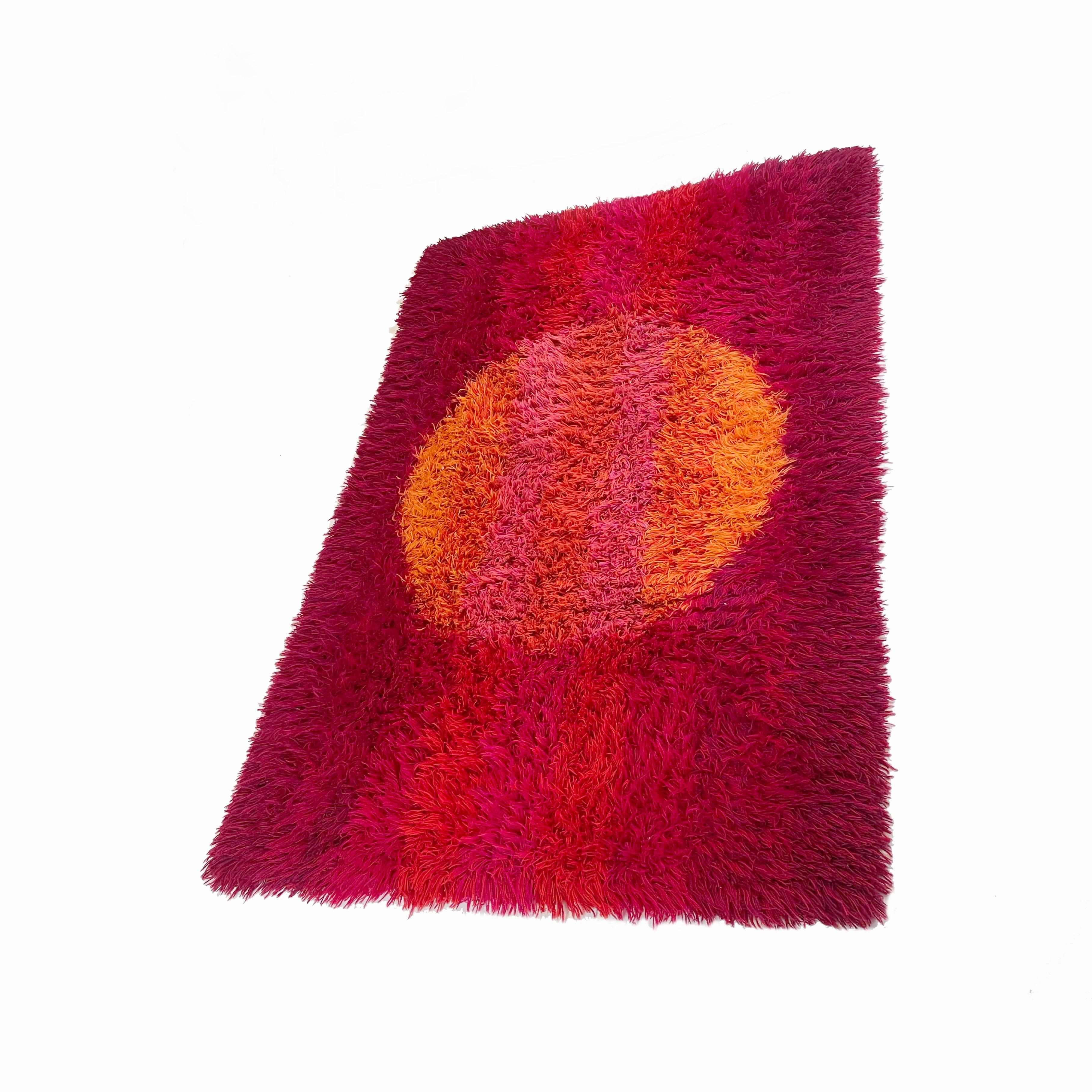 Mid-Century Modern Abstract Scandinavian High Pile Panton Style Rya Rug Carpet, Sweden, 1970s