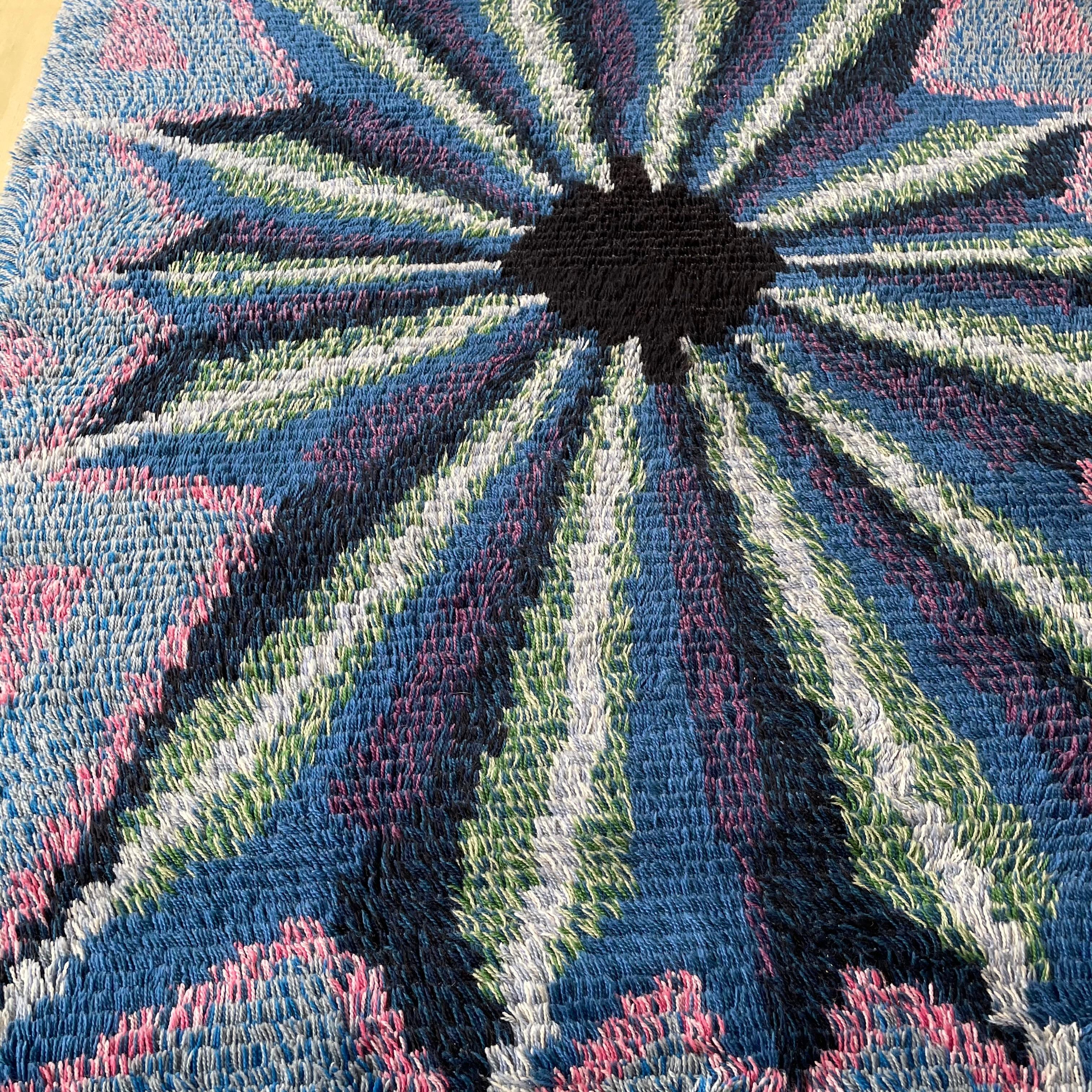 Abstract Scandinavian Multicolor High Pile Rya Rug Carpet, Sweden, 1960s In Good Condition For Sale In Kirchlengern, DE