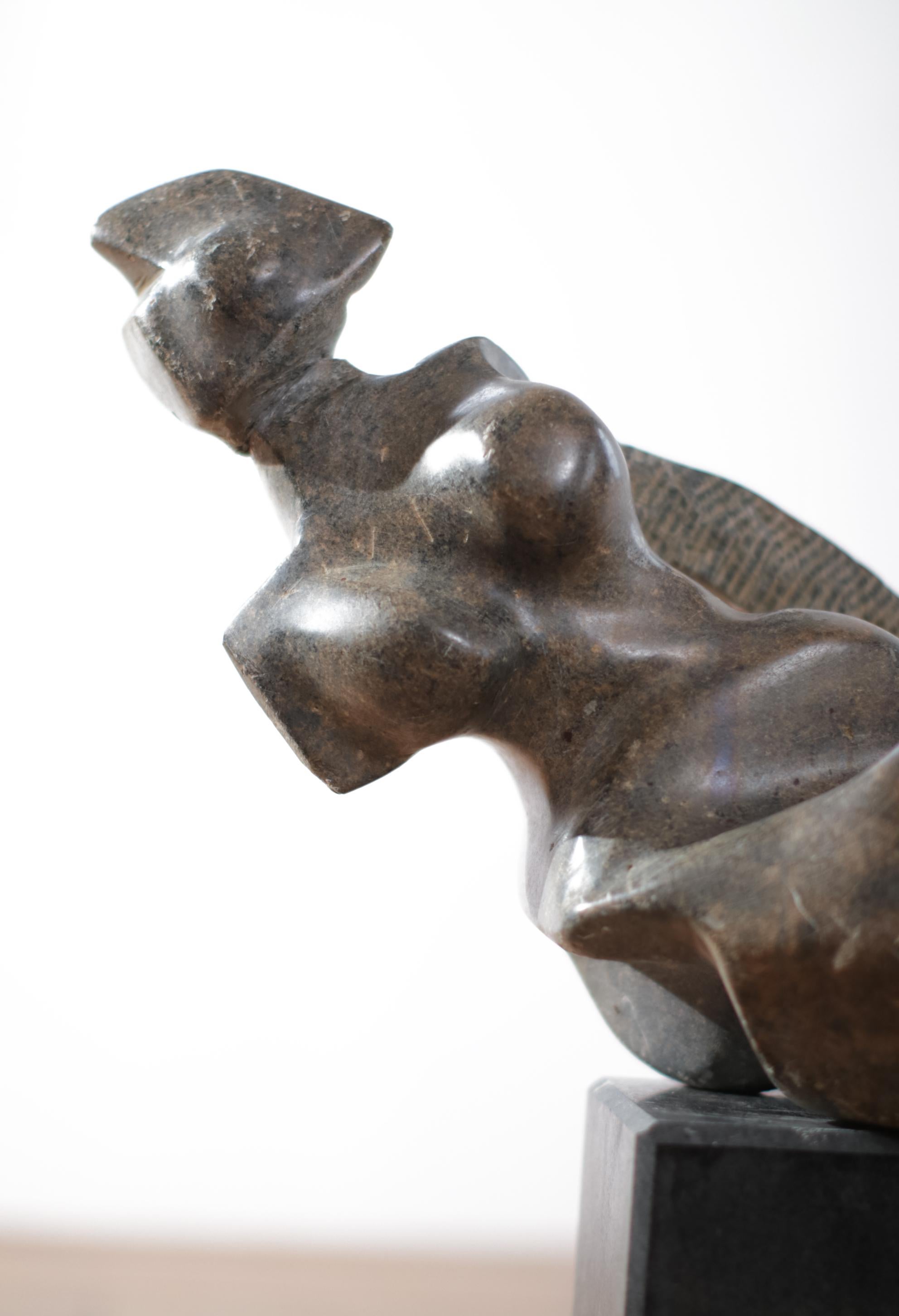 Sculpture abstraite Oiseau de la Terre Femme Bon état - En vente à Boven Leeuwen, NL