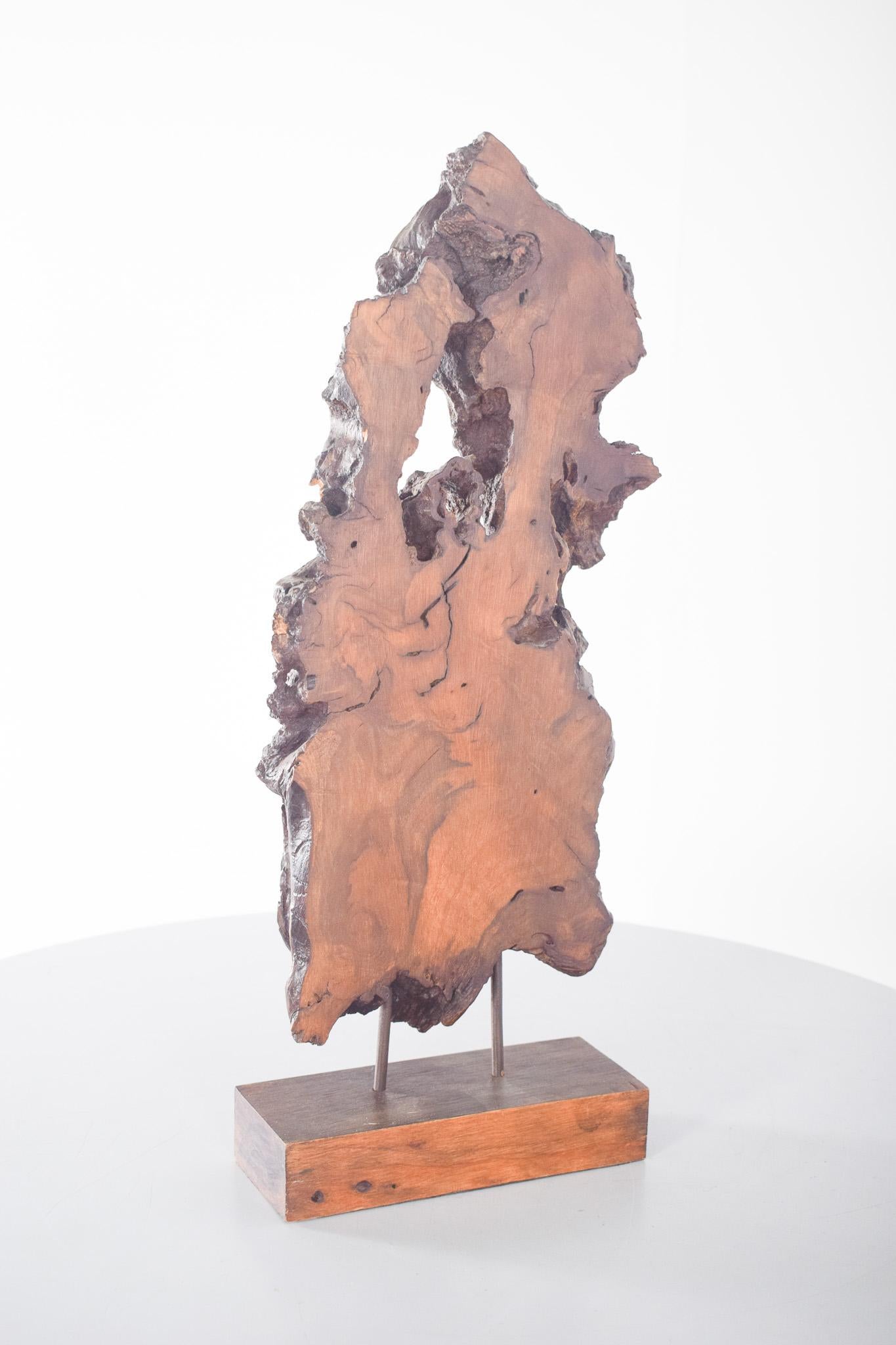 Scultura astratta in legno di noce, europea In condizioni buone in vendita a Lisboa, Lisboa