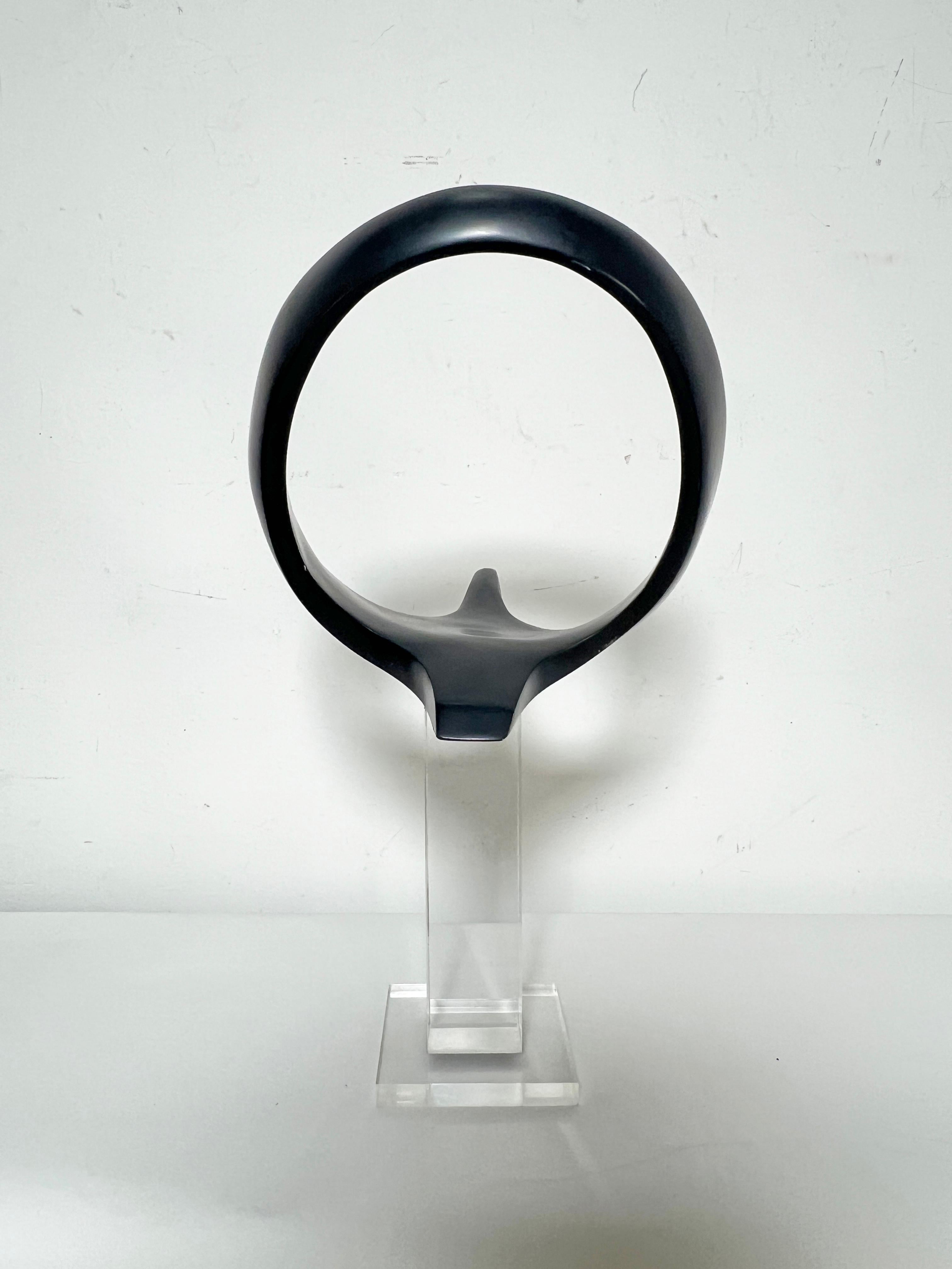 Fine XX secolo Scultura astratta di una gru in volo di Masatoyo Kishi 