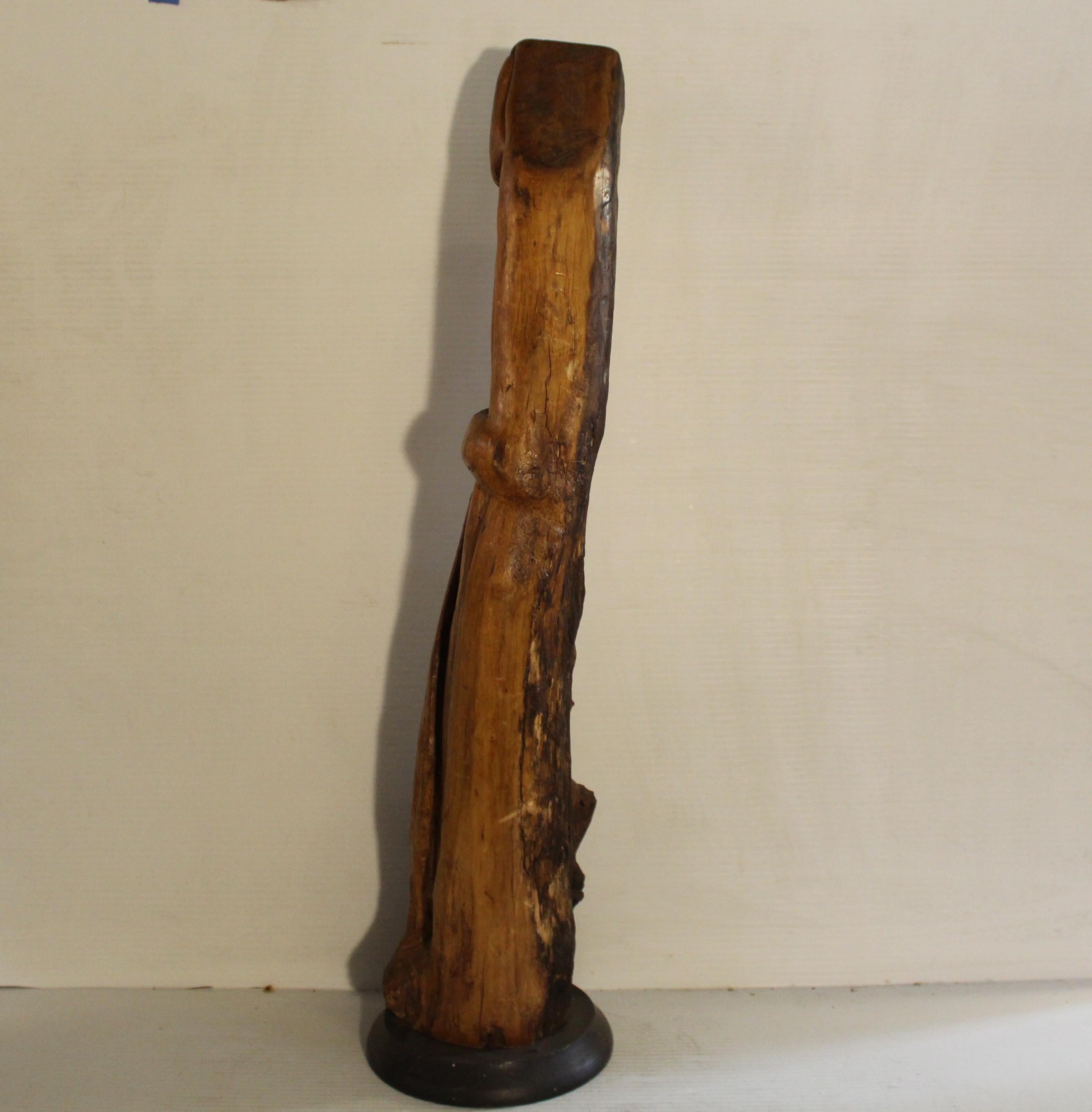 Scultura astratta di figura in Wood In condizioni buone in vendita a Brooklyn, NY