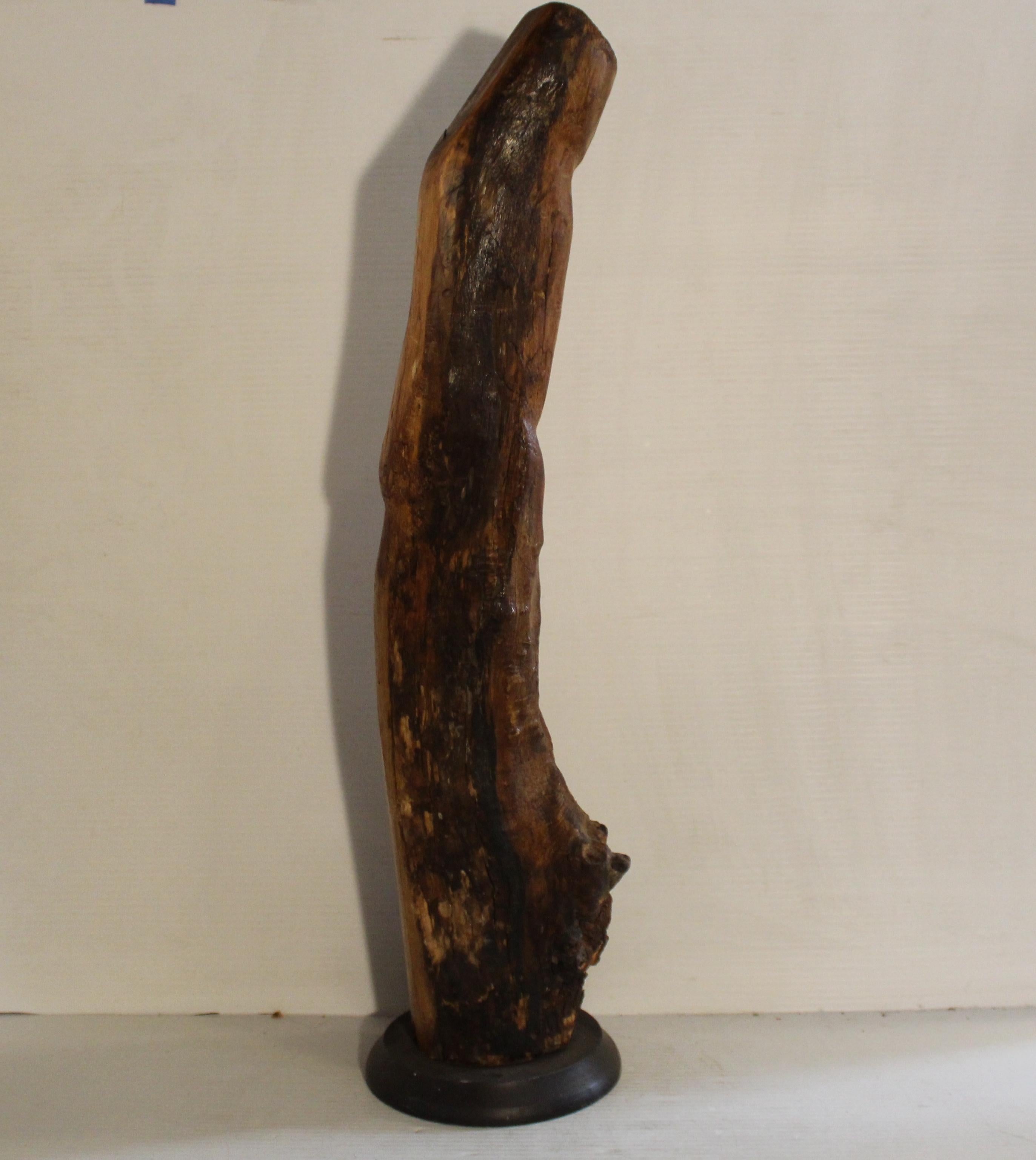 XX secolo Scultura astratta di figura in Wood in vendita