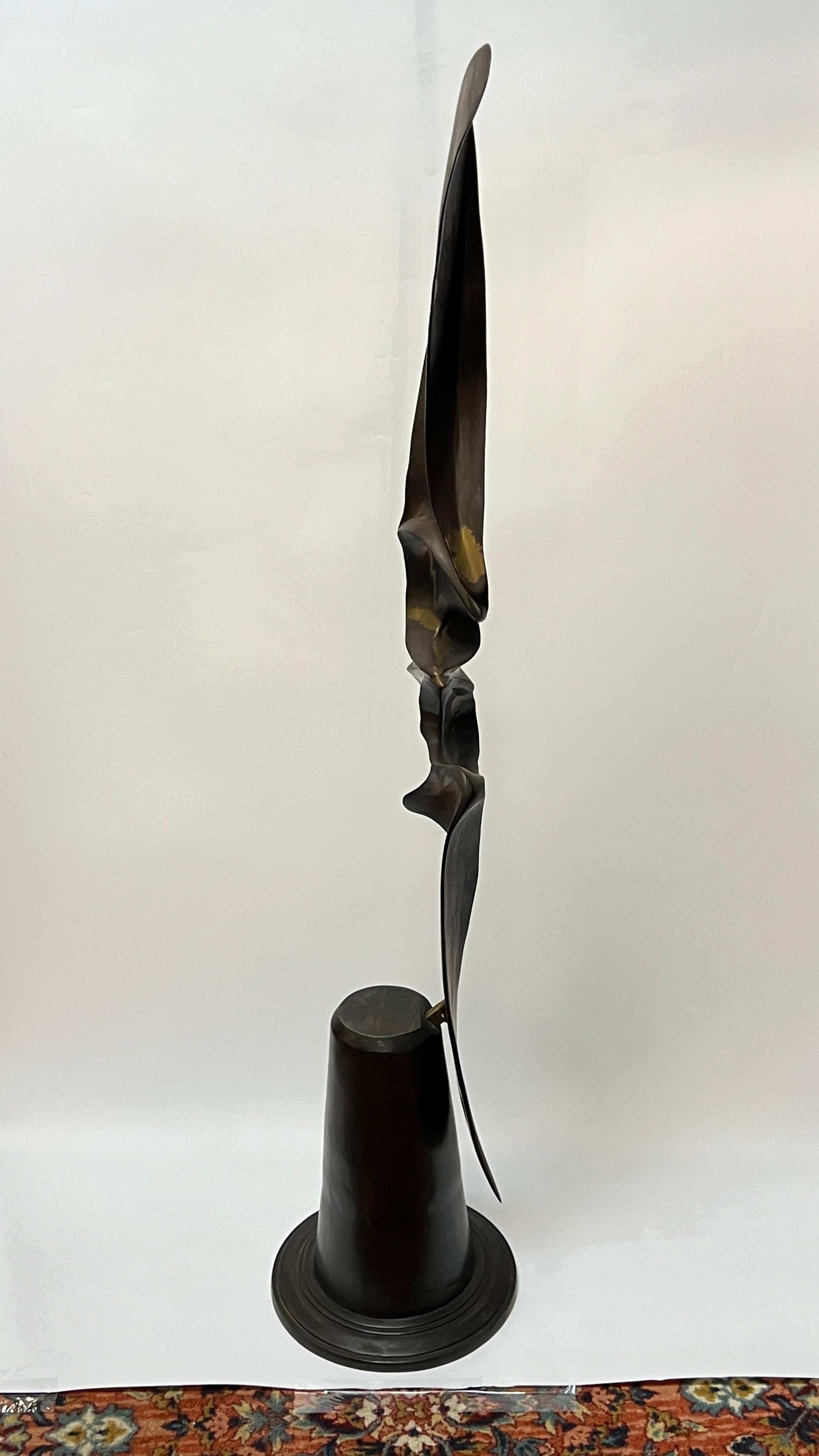 Abstract Seagull Bronze Sculpture by Hattakitkosol Somchai (1934-2000) 3