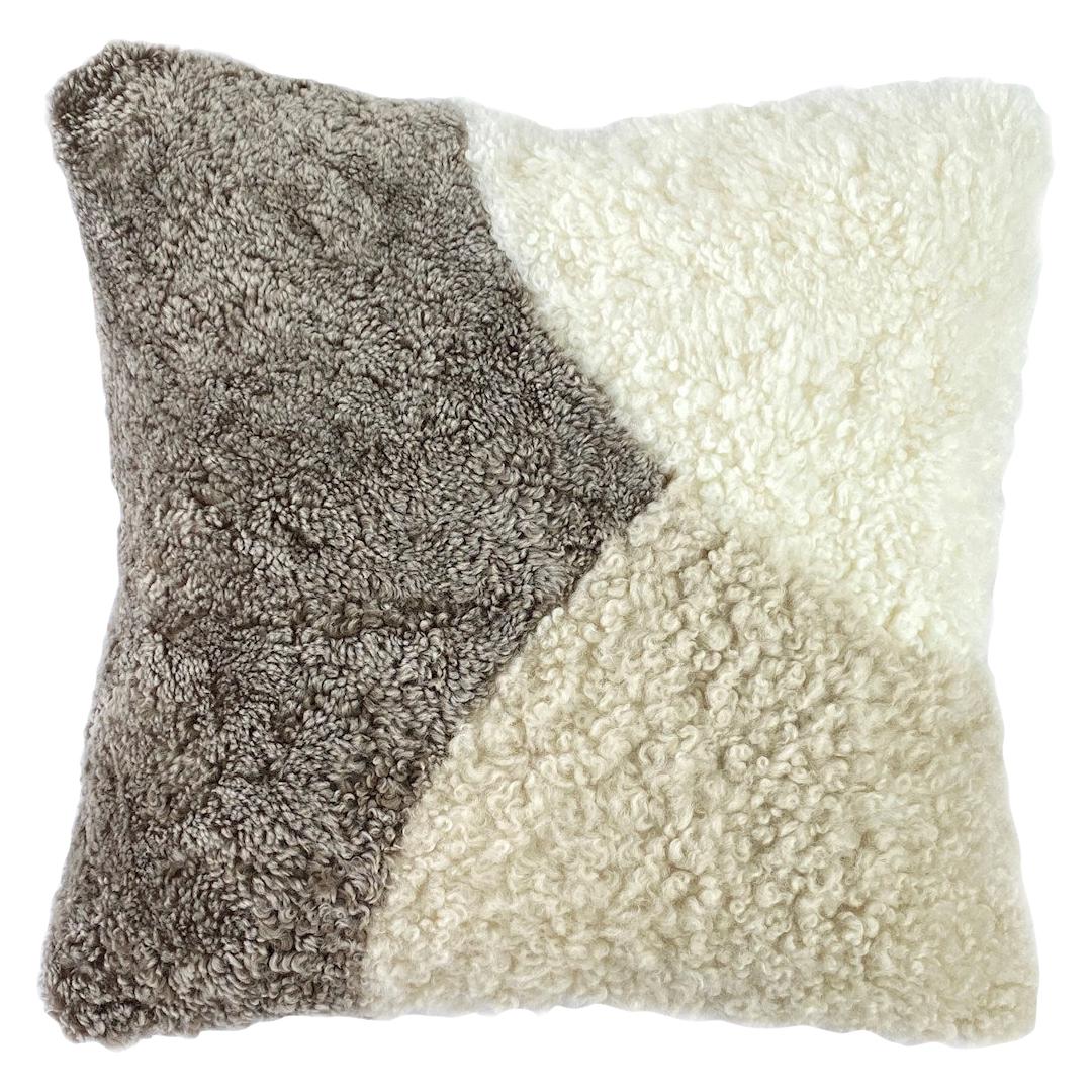 Boucle Pillow - Abstract Stone 20x20" For Sale