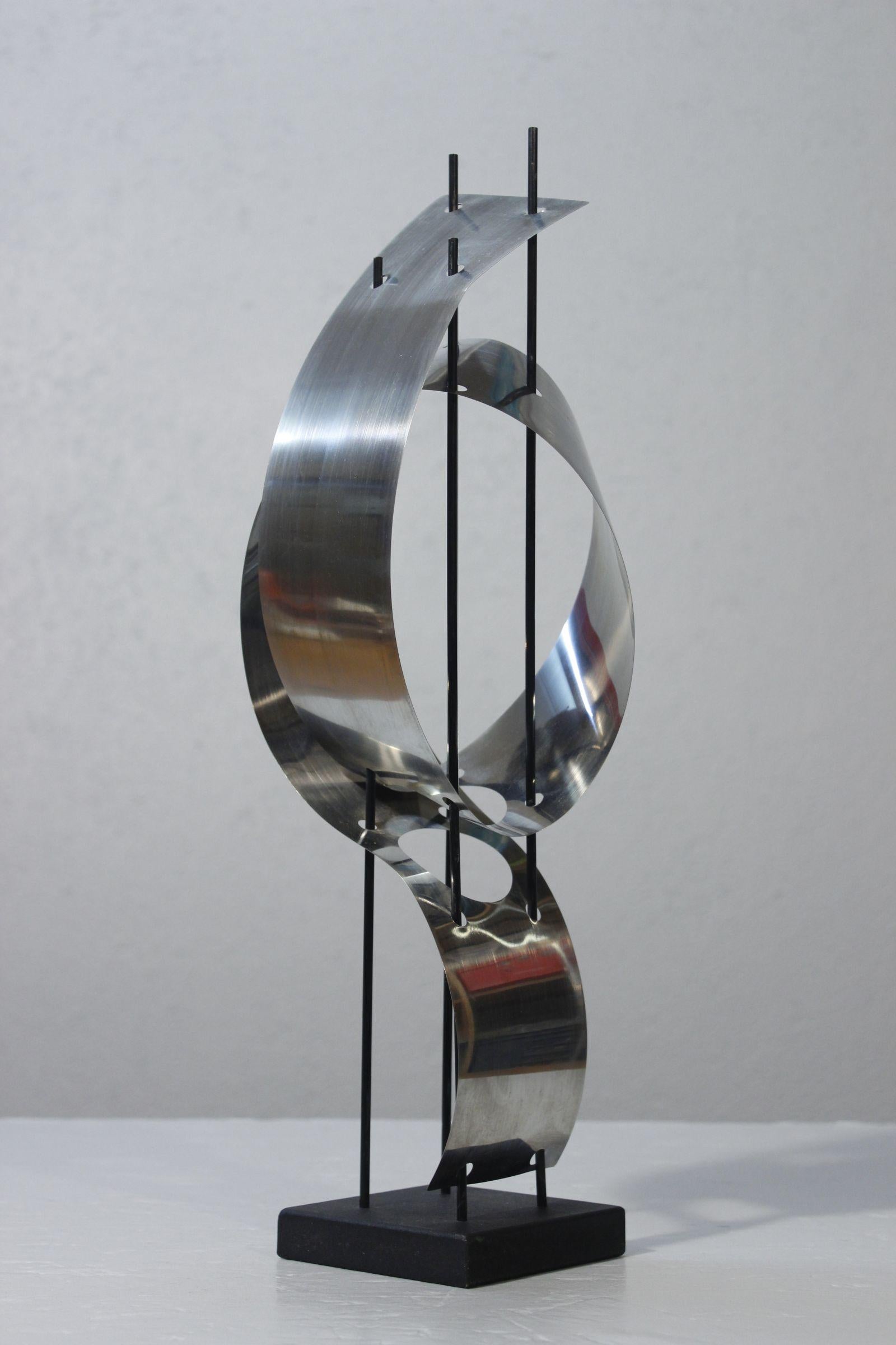 Late 20th Century Abstract space Age sculpture in sheet metal on wooden base, France 1970s For Sale